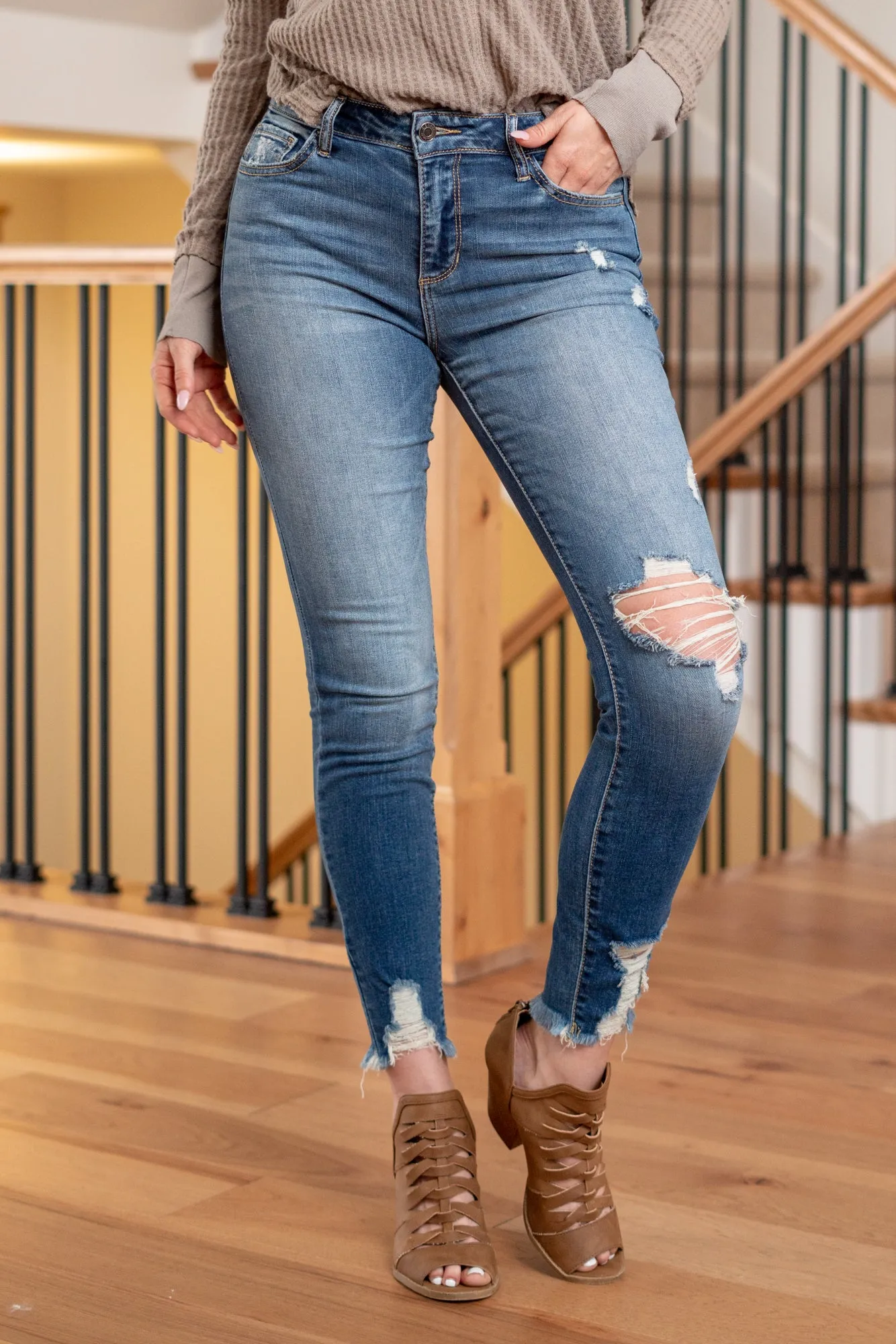 Aria Mid Rise Ankle Skinny