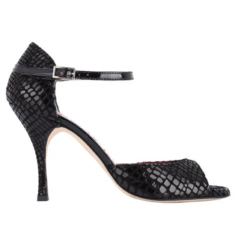 B8 Ferrara / Black