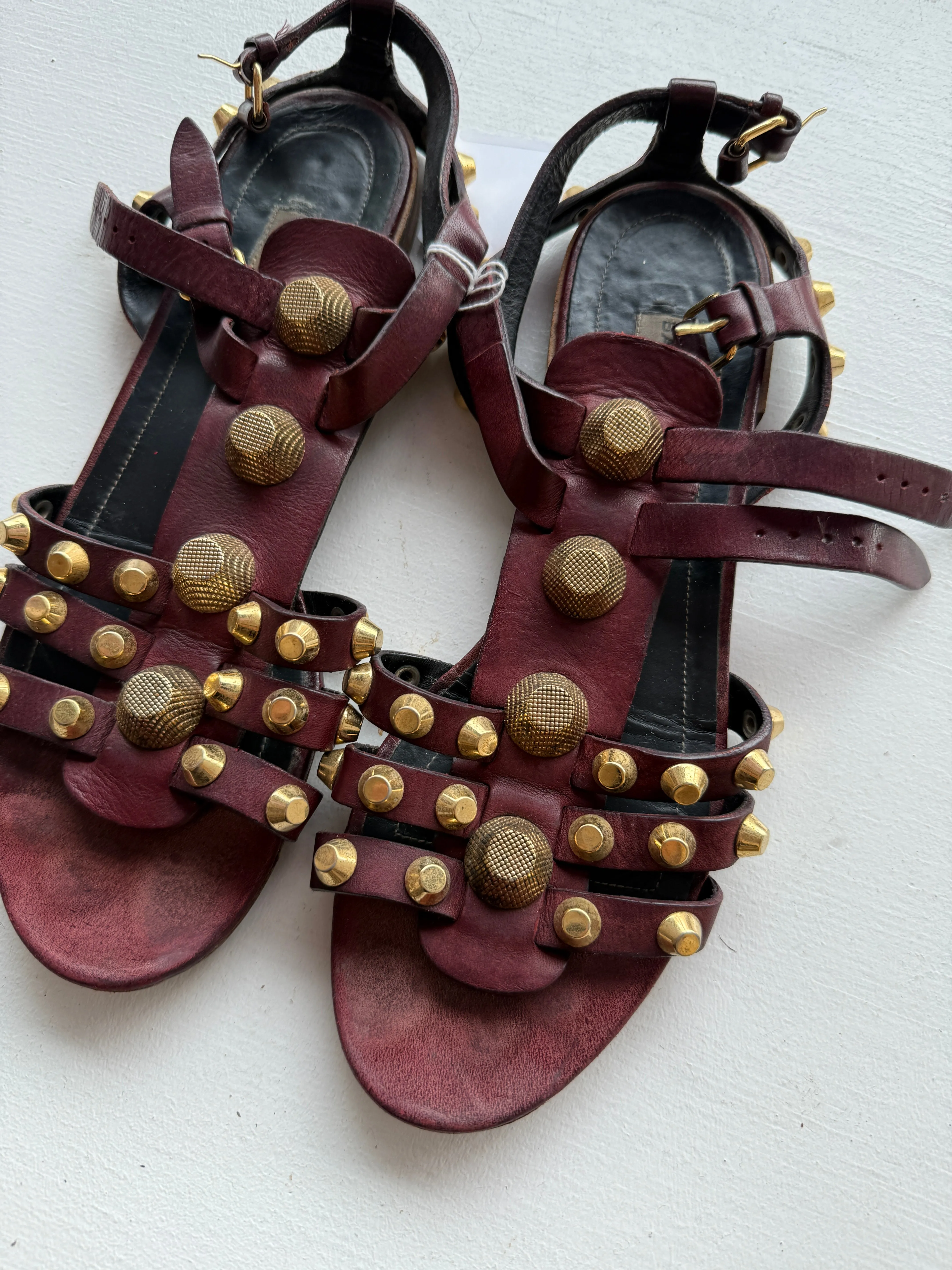 BALENCIAGA Gladiator Sandals 39