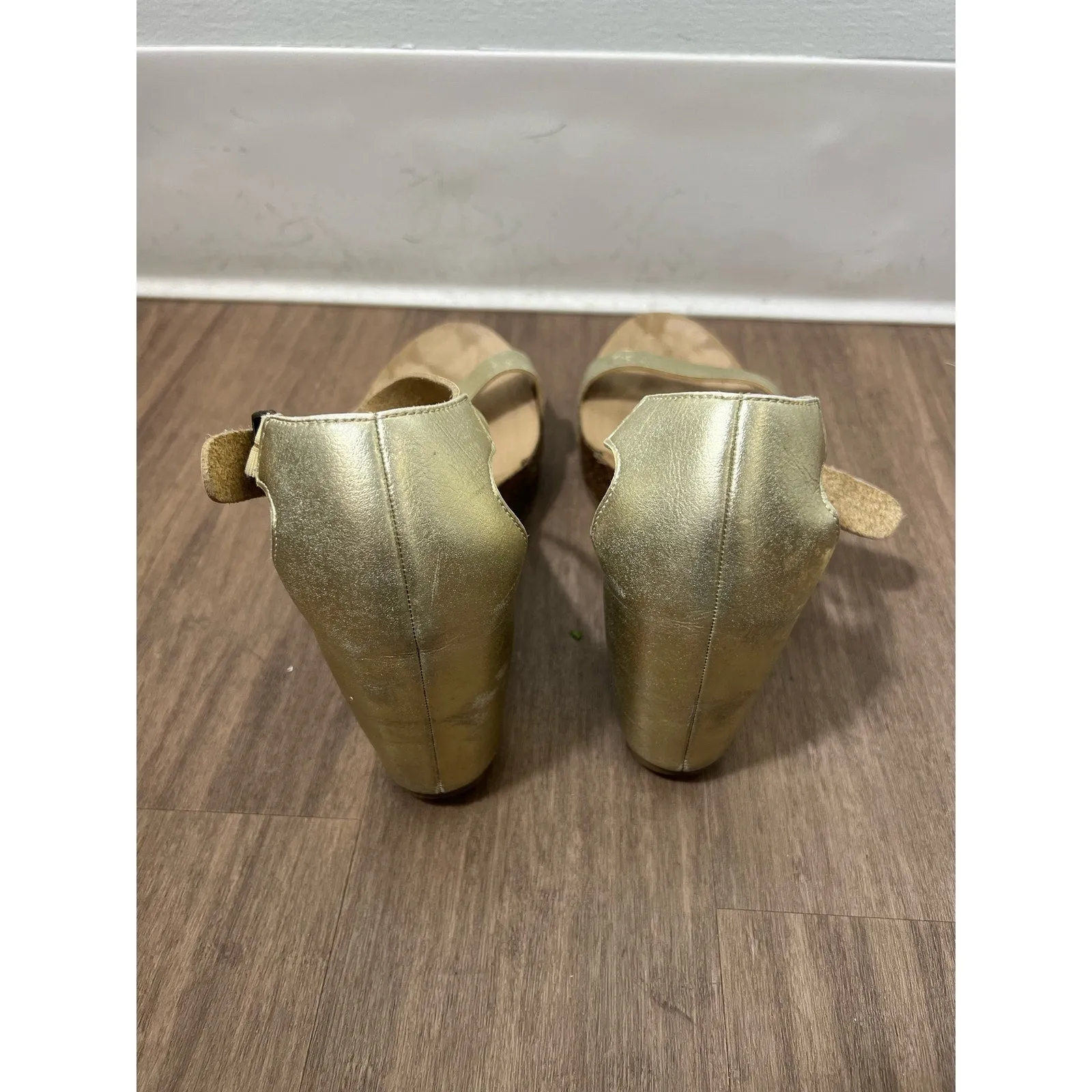 Blowfish Malibu Wedge heels 9.5
