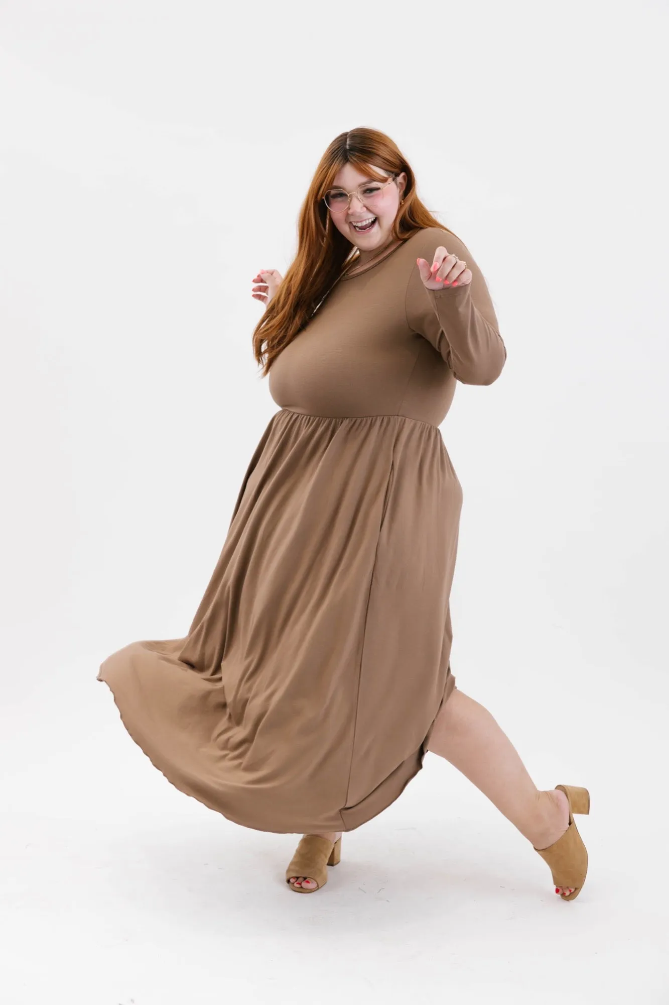 Camille Long Sleeve Dress in Cafe Au Yay