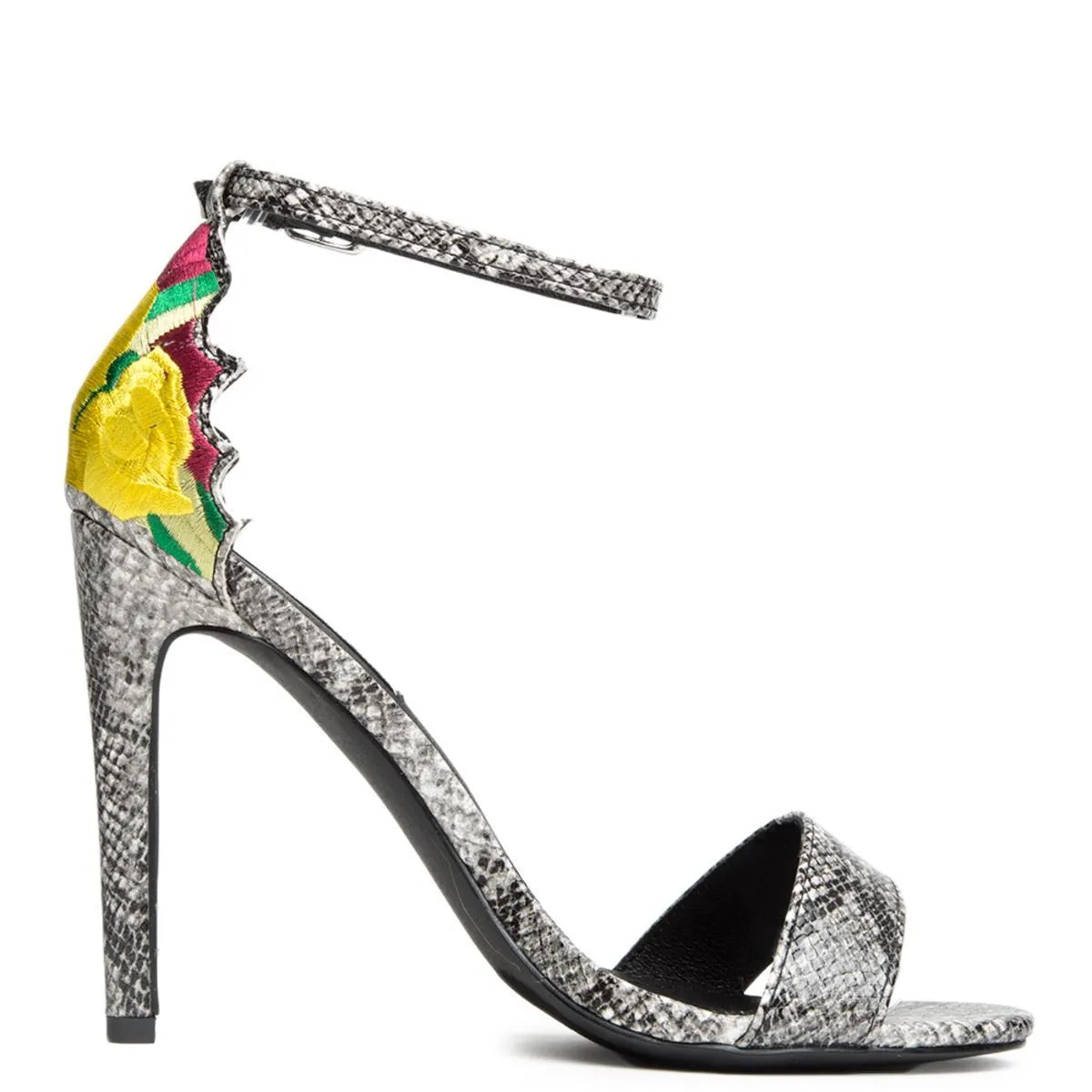 Cape Robbin Suzzy-66 Snake High Heel Snake Black