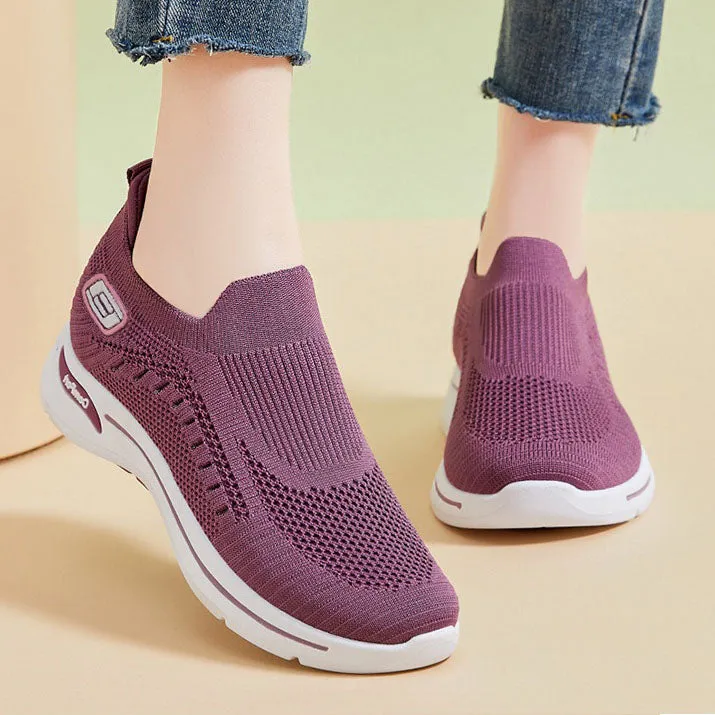 Casual and Lightweight Knitted Slip-On Sneakers for Everyday Use
