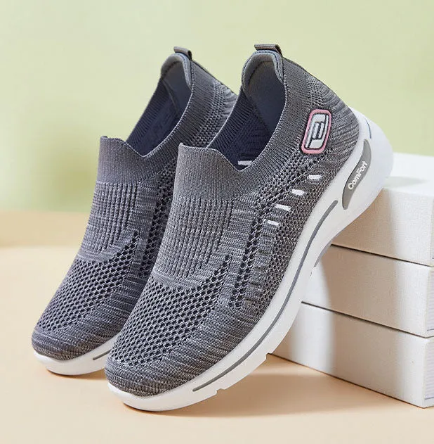 Casual and Lightweight Knitted Slip-On Sneakers for Everyday Use