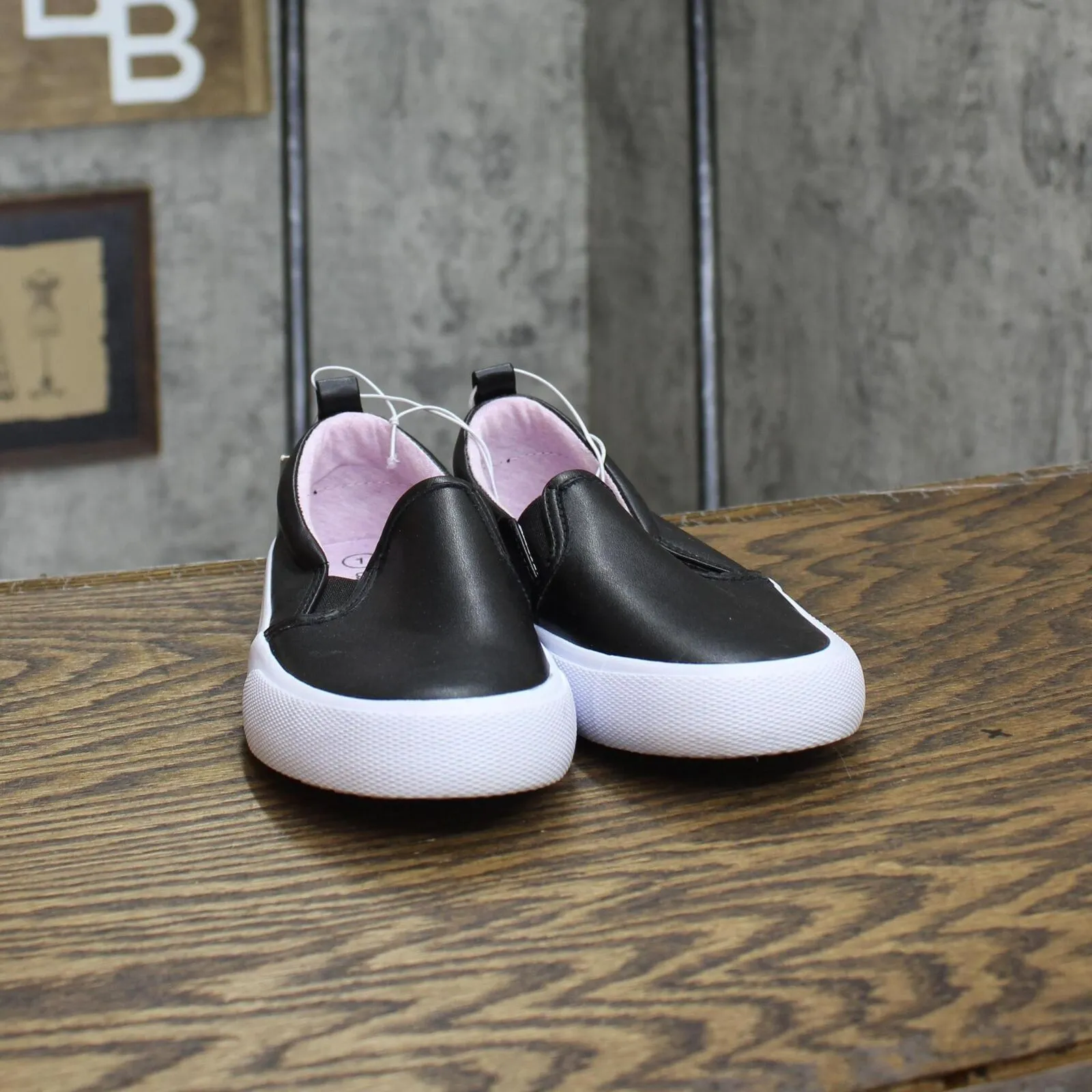 Cat & Jack Girls Youth Hailey Slip-On Sneakers 87831604 Black / Purple 1