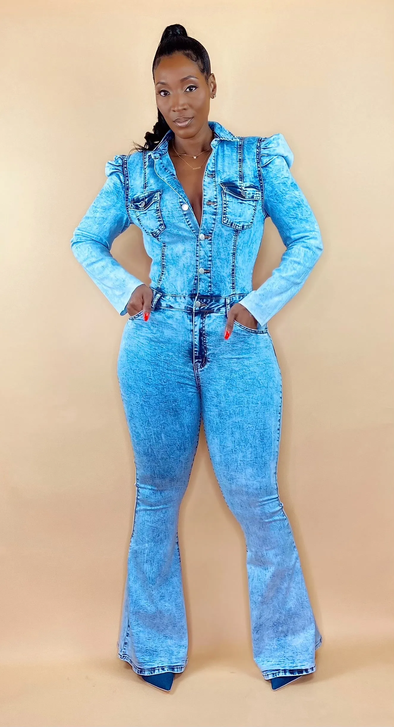 DATE READY DENIM JUMPSUIT (STONE WASH)