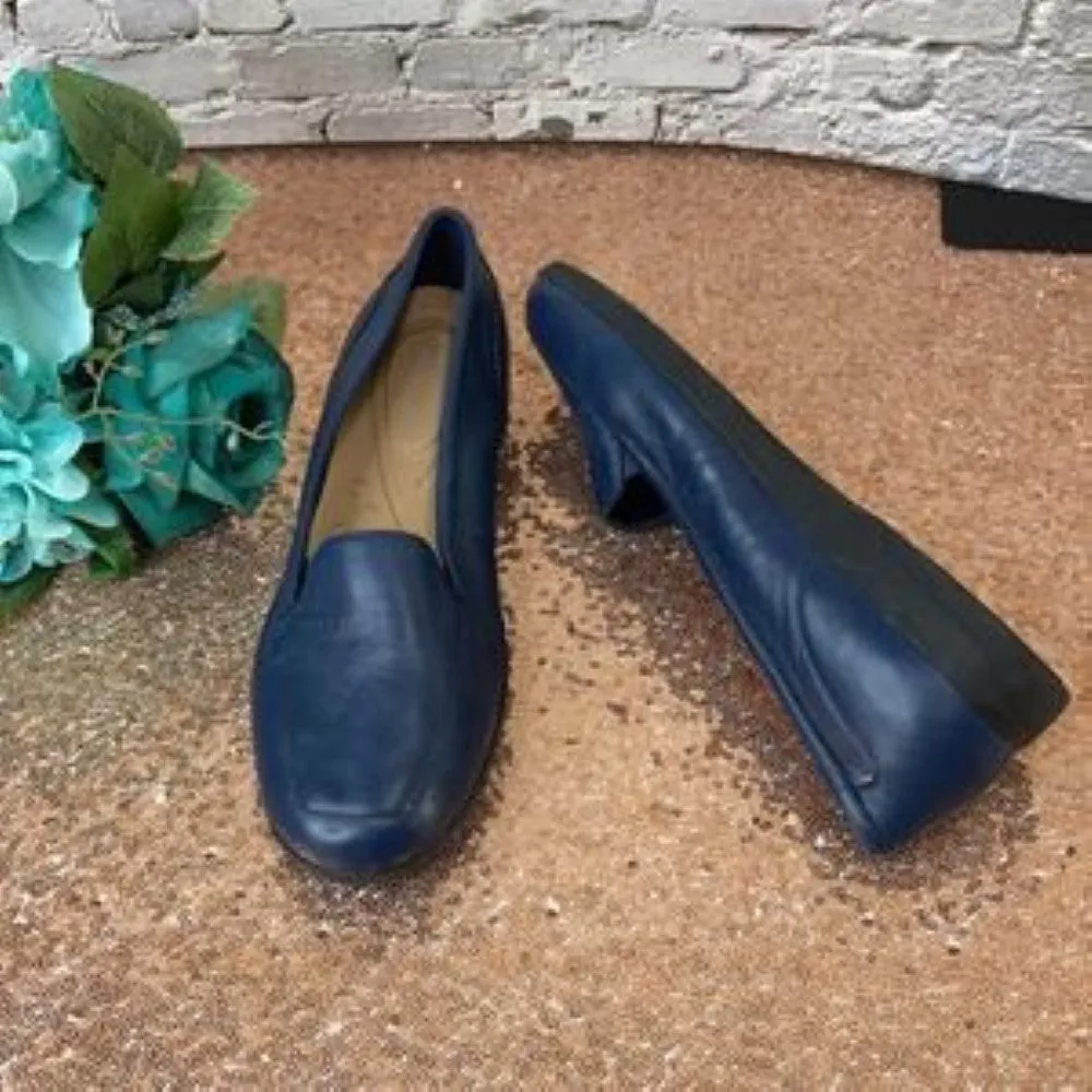 Easy Spirit Navy Blue Leather Devitt Loafers 9M