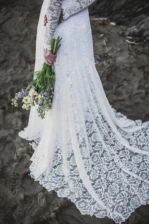 Elegant A-Line Lace Long Sleeve Wedding Gown With V-Neck And Keyhole Back-715743