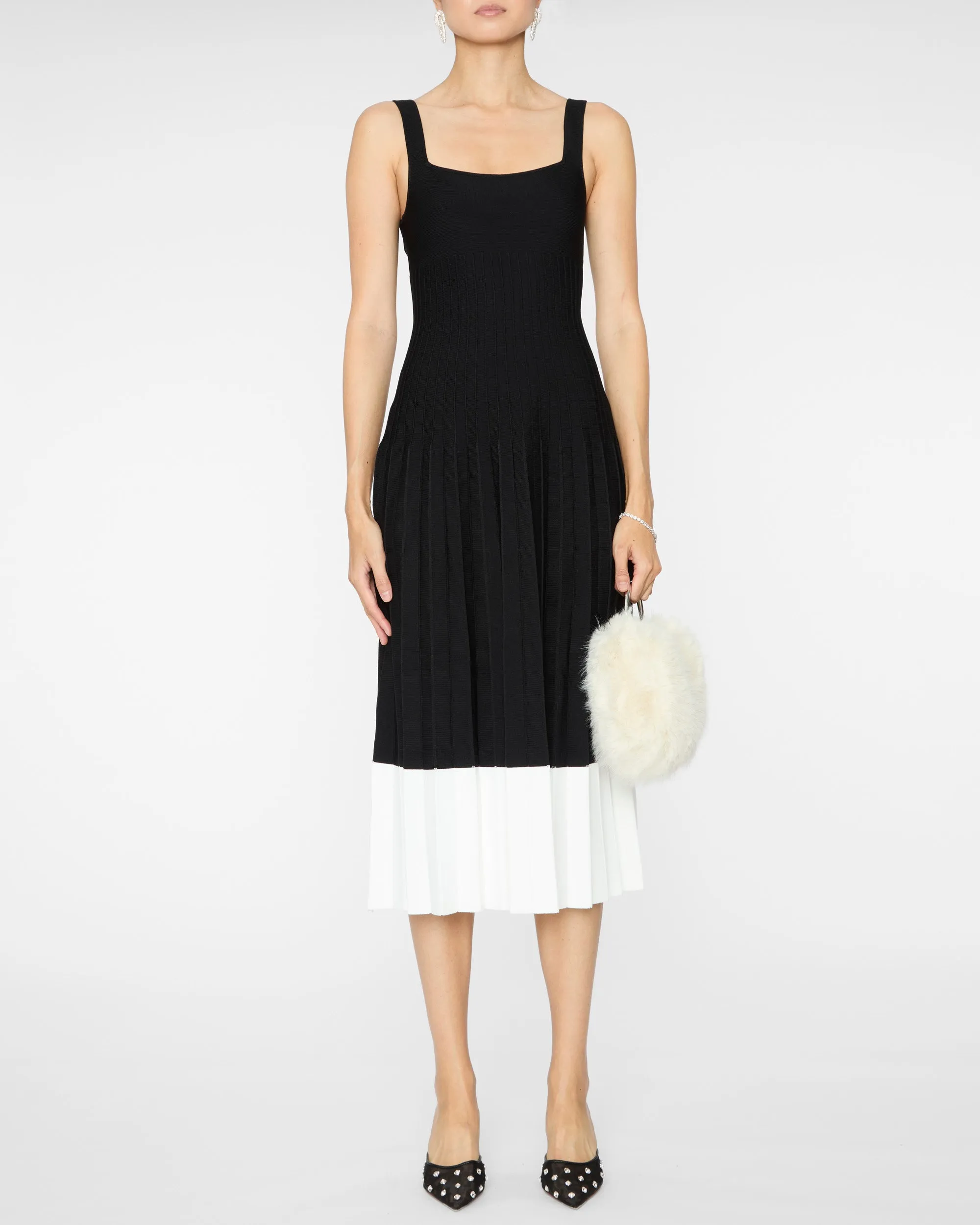 Ellison Dress in Black/Ivory