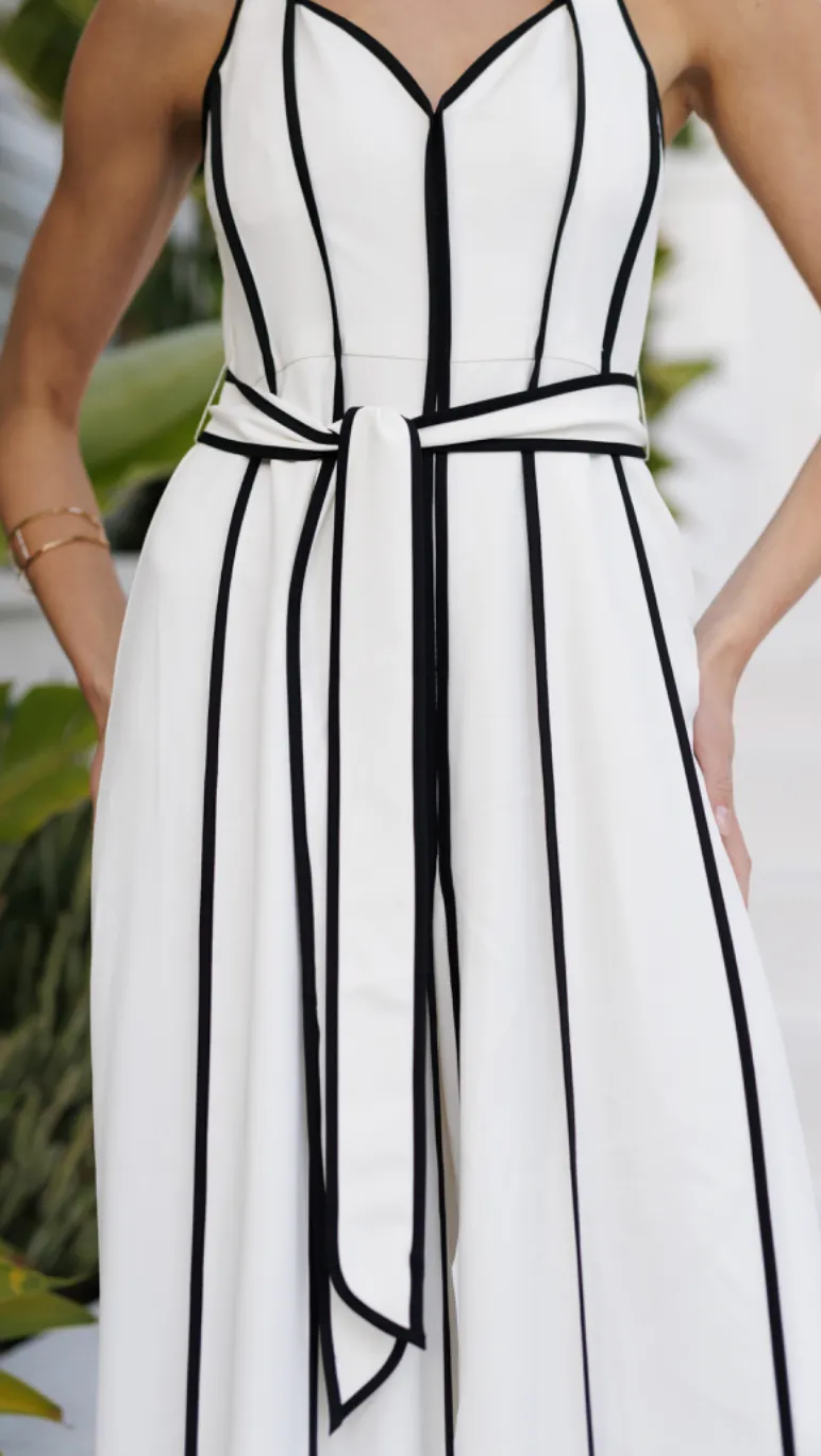 Evelyn Contrasting Halter Jumpsuit