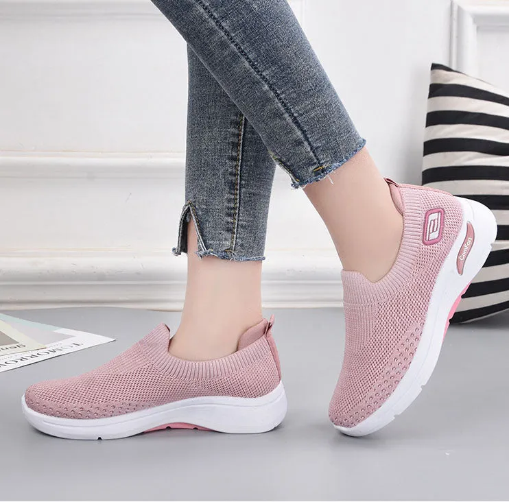 Fashionable and Breathable Knitted Slip-On Sneakers