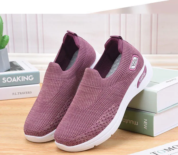 Fashionable and Breathable Knitted Slip-On Sneakers