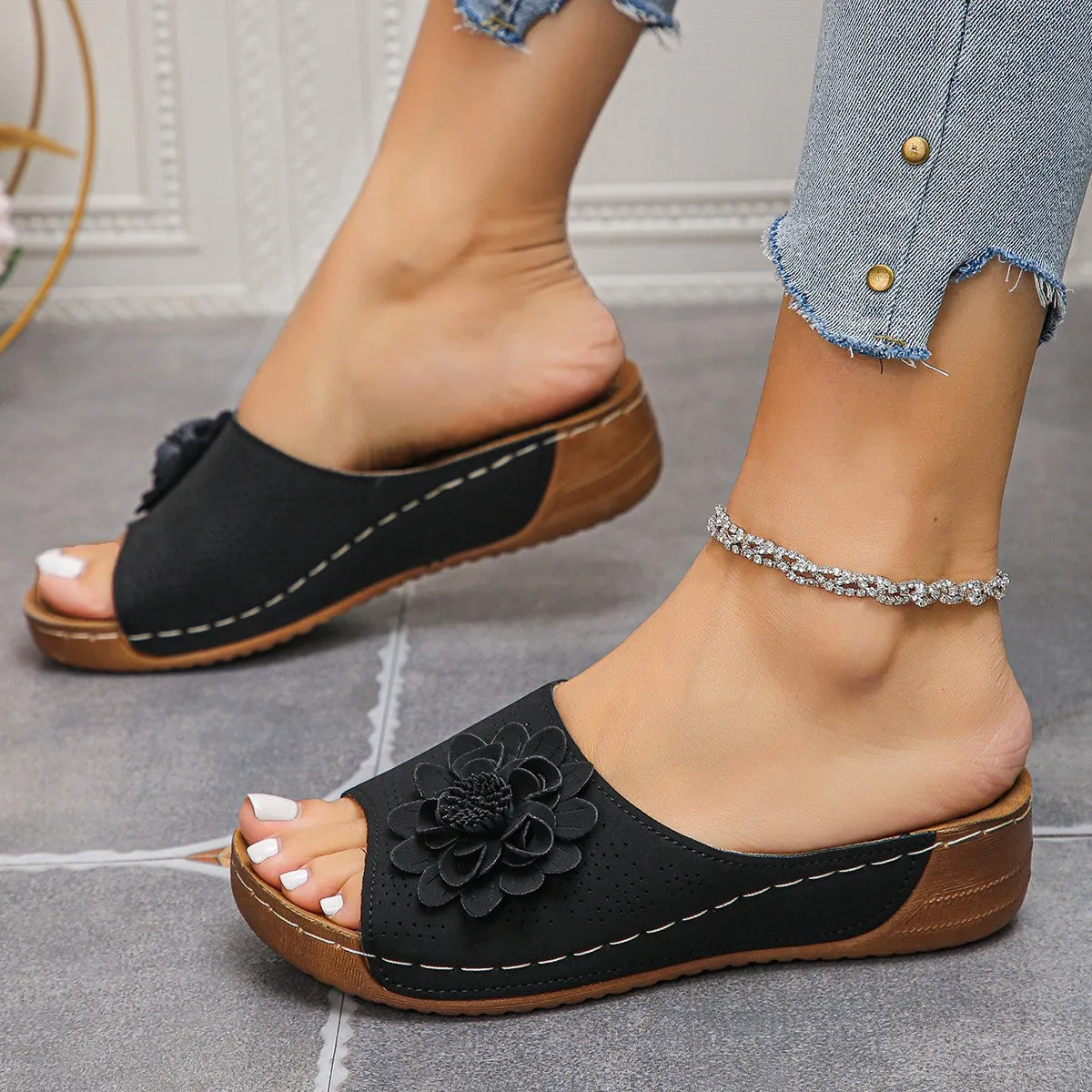 Flower Peep Toe Wedge Sandals