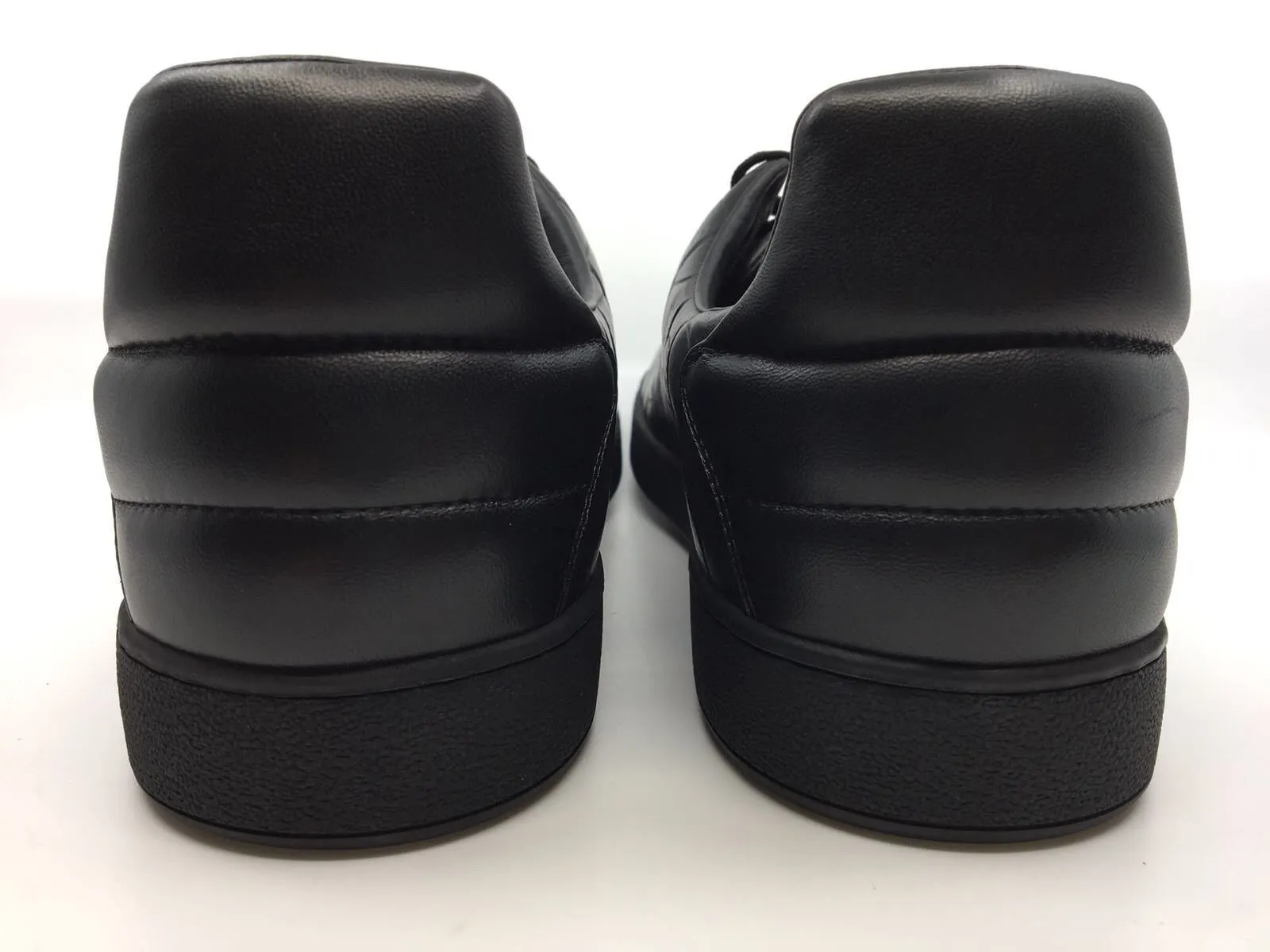 Frontrow Sneaker