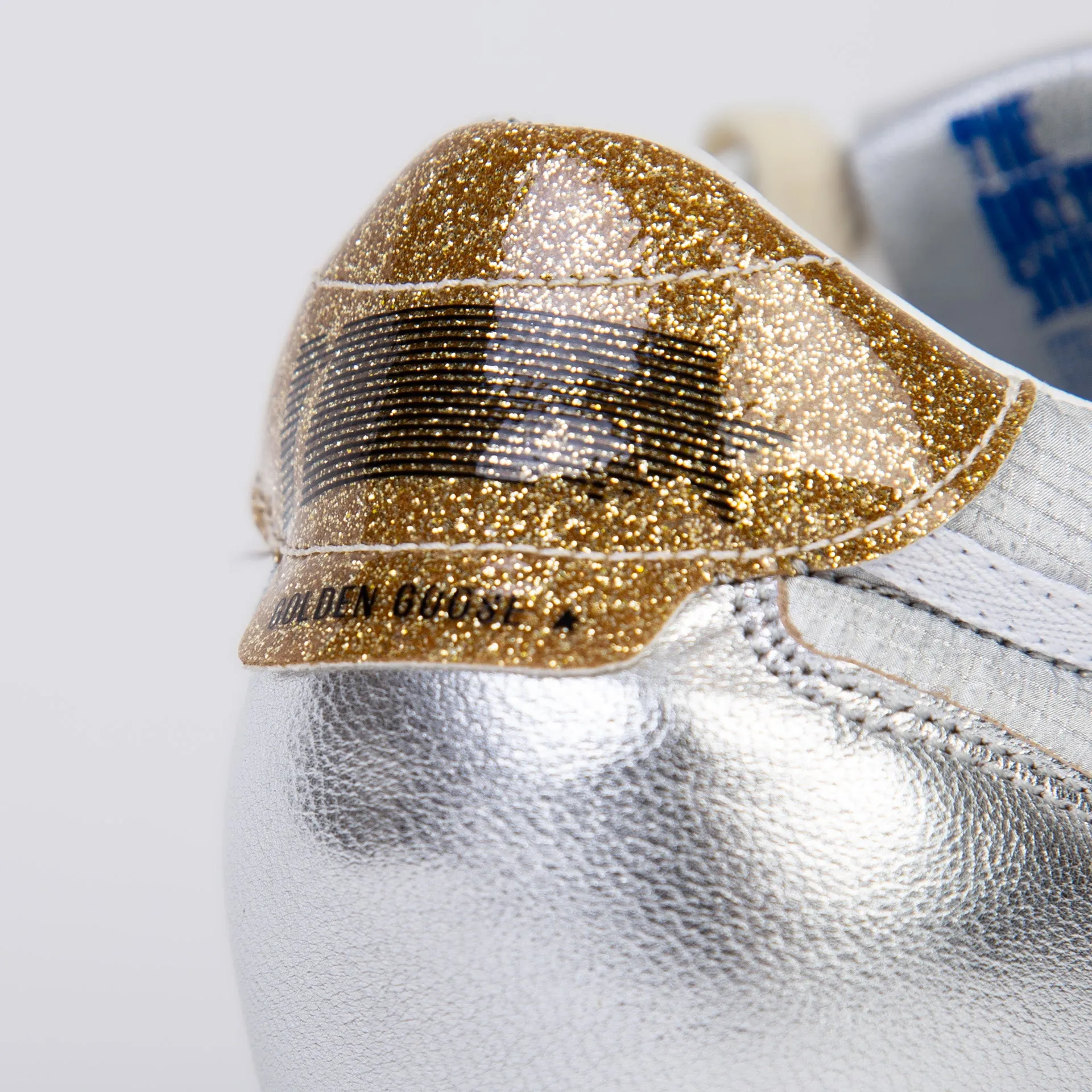 GOLDEN GOOSE SNEAKERS GWF00683.F005490 70138