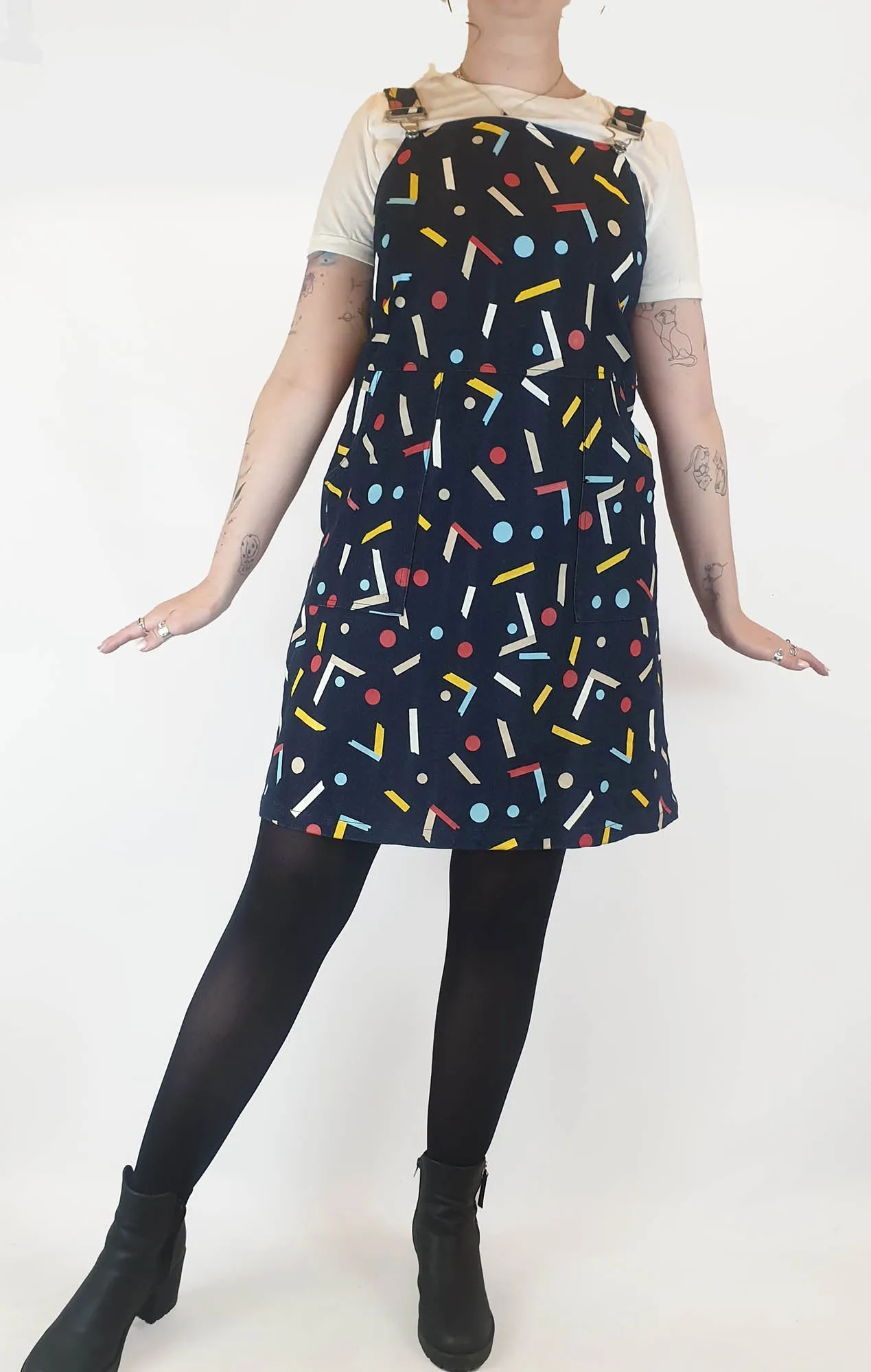 Gorman   Mireia Ruiz dark denim pinny with fab print size 12