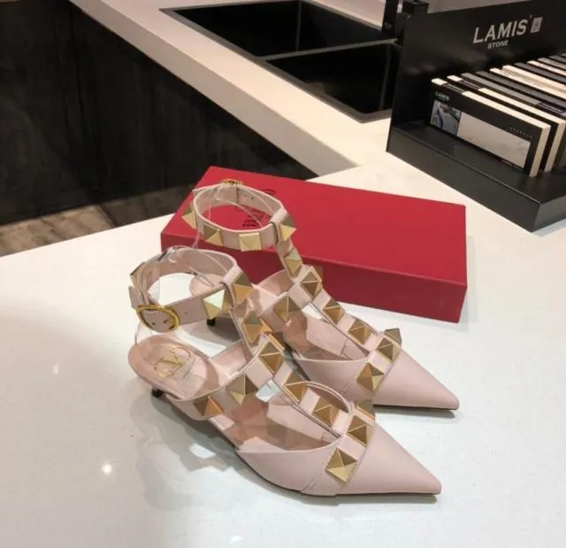 High Heel Pointed Toe Sandals With Rivets