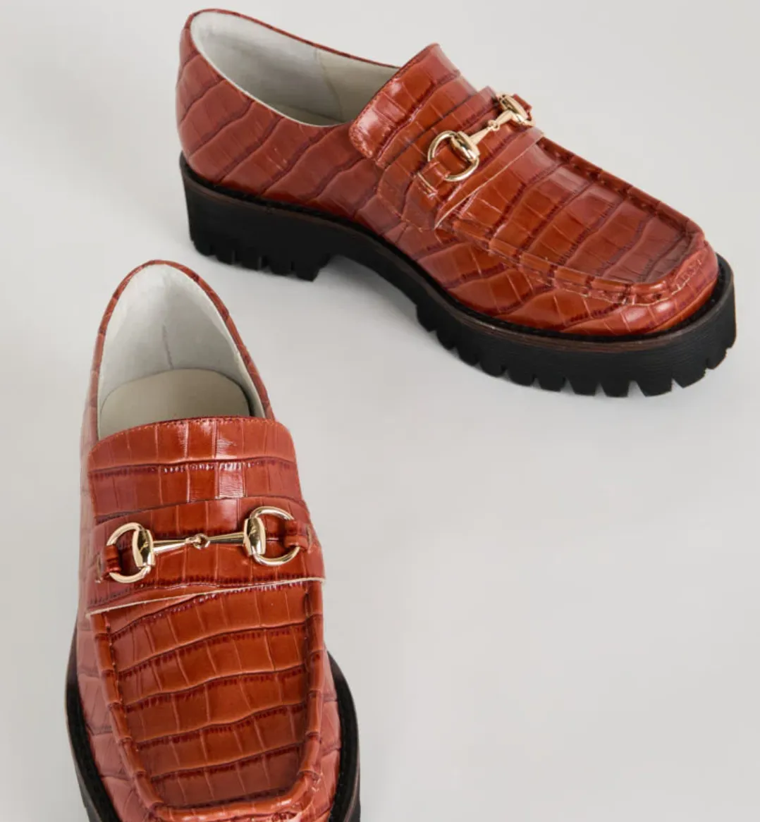 HK-2 Loafer Moo SALE