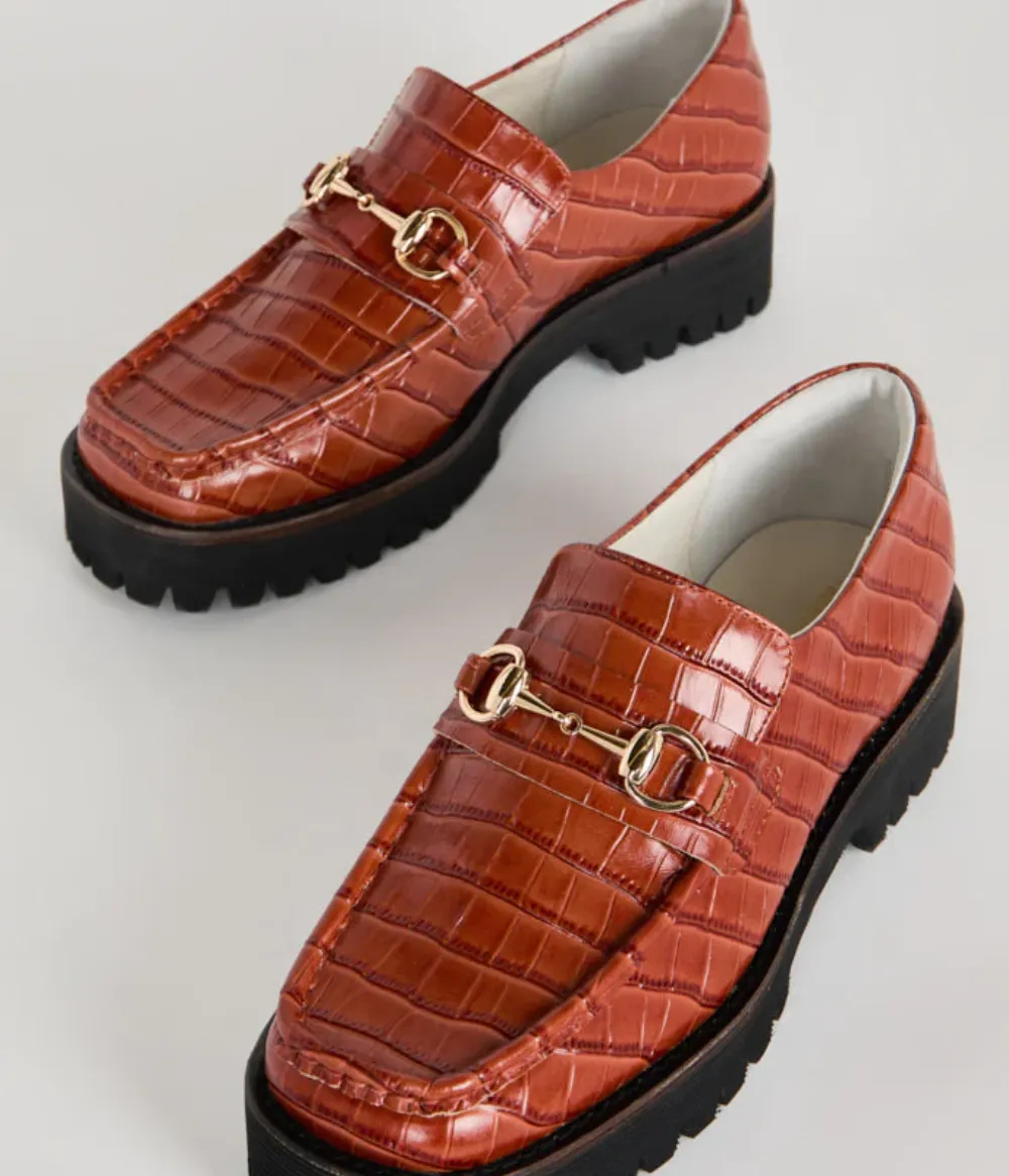 HK-2 Loafer Moo SALE