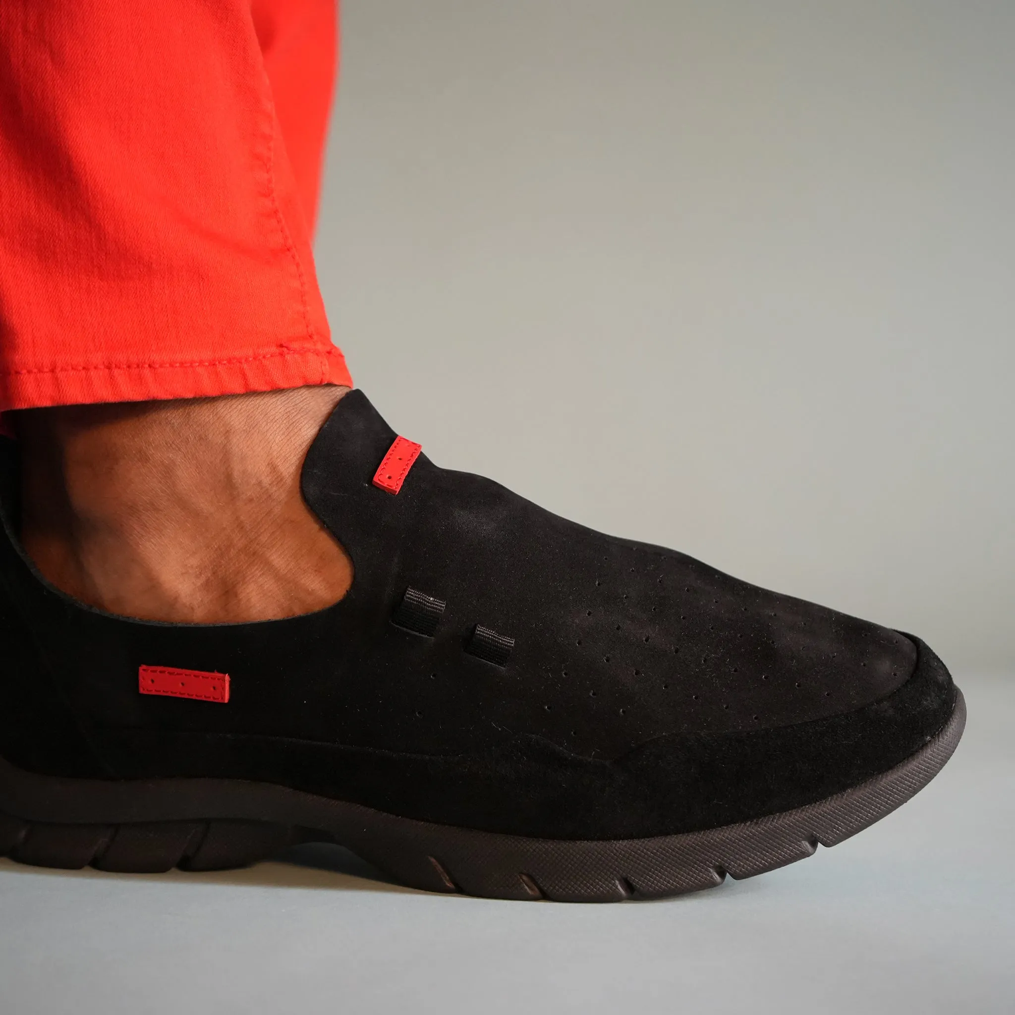 Lander Black / Black