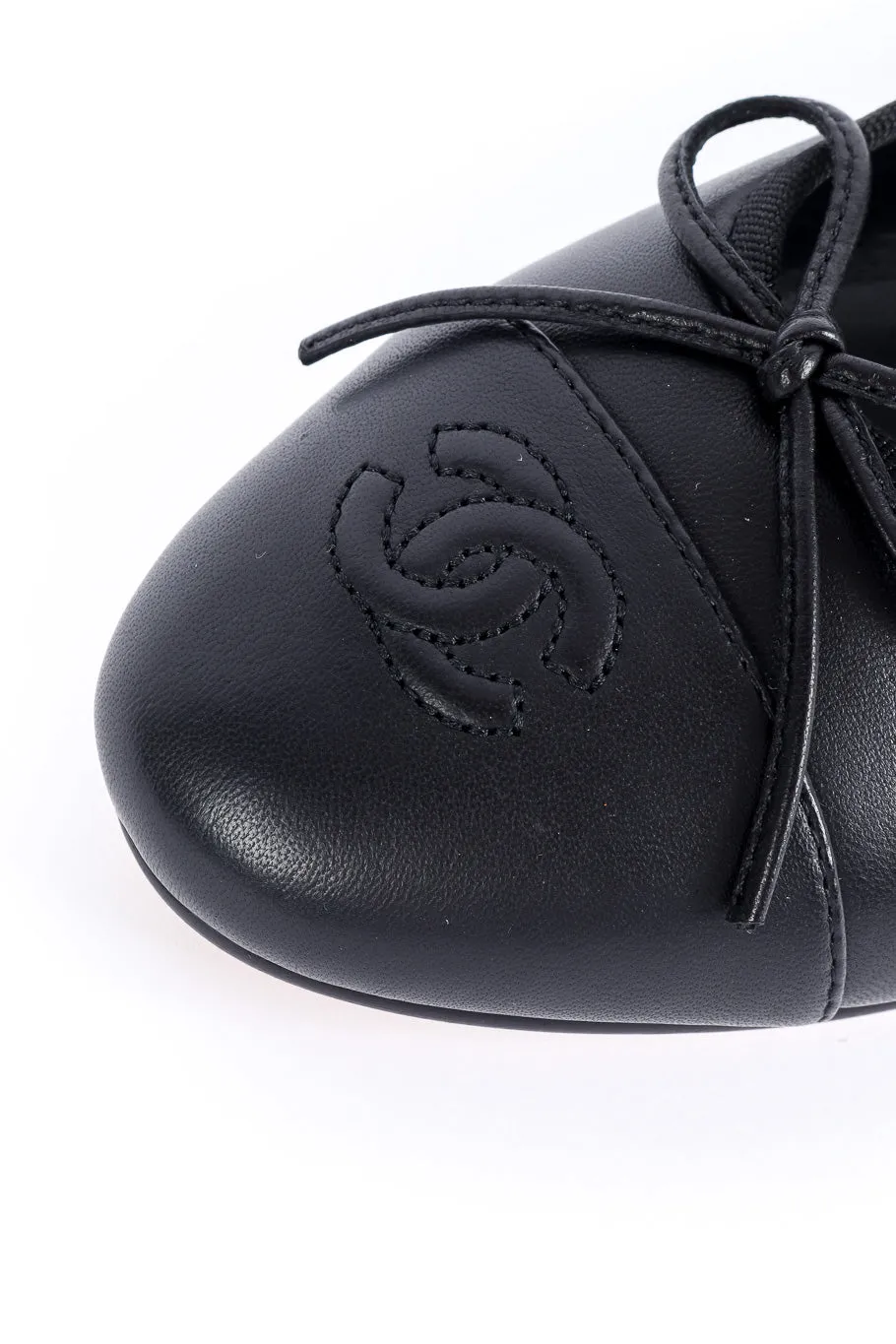 Leather CC Logo Ballet Flats