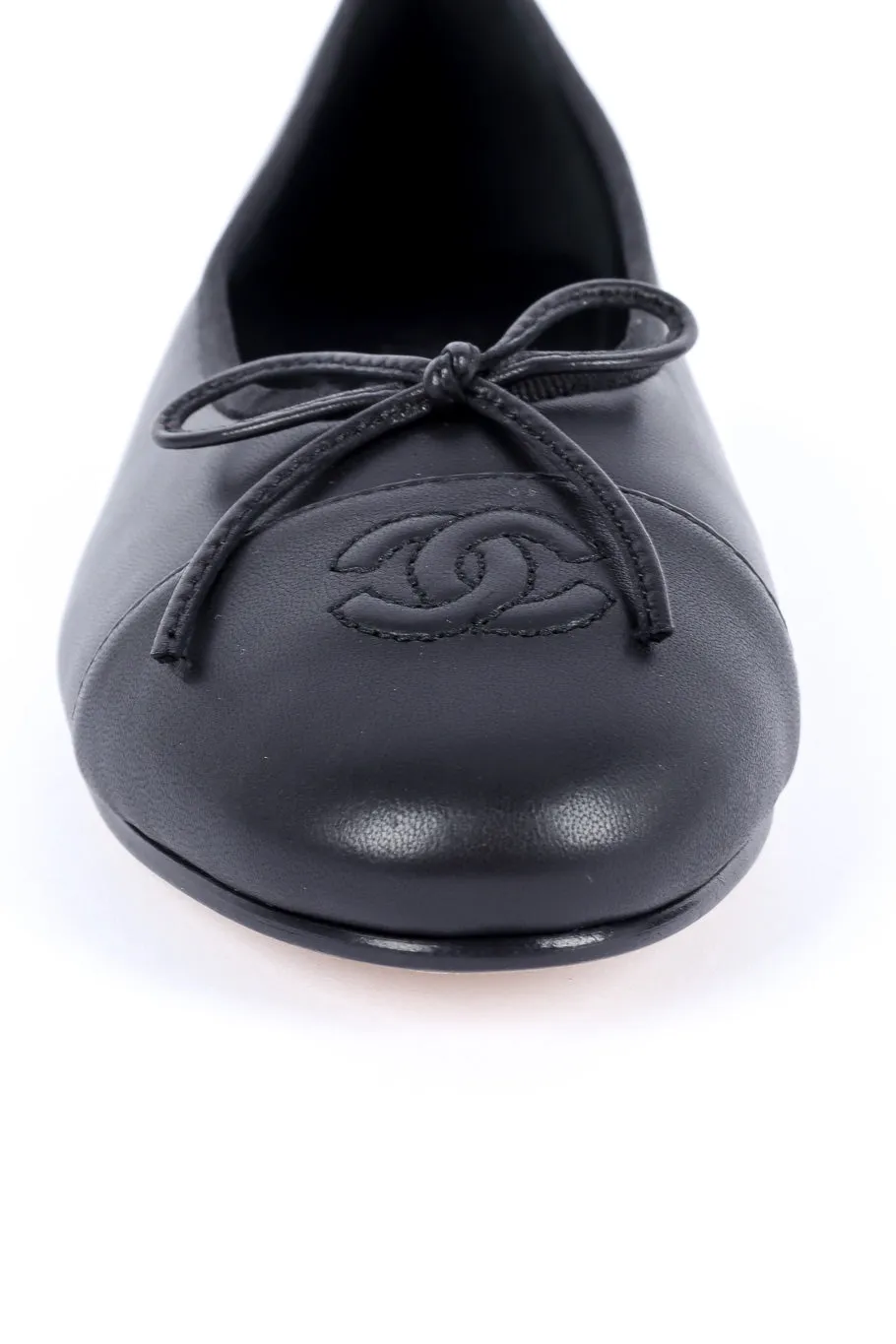 Leather CC Logo Ballet Flats