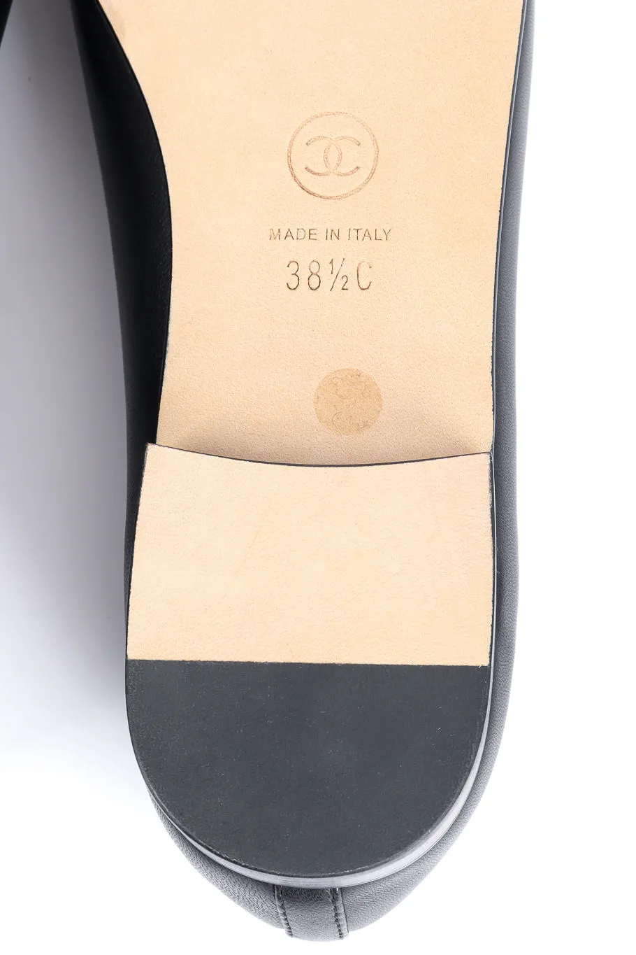 Leather CC Logo Ballet Flats