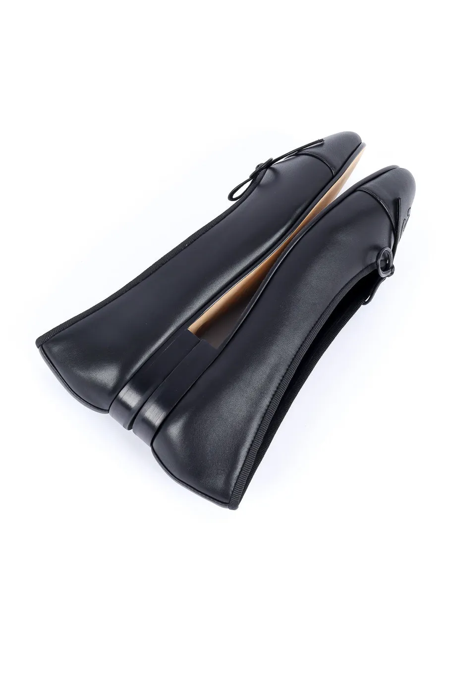 Leather CC Logo Ballet Flats