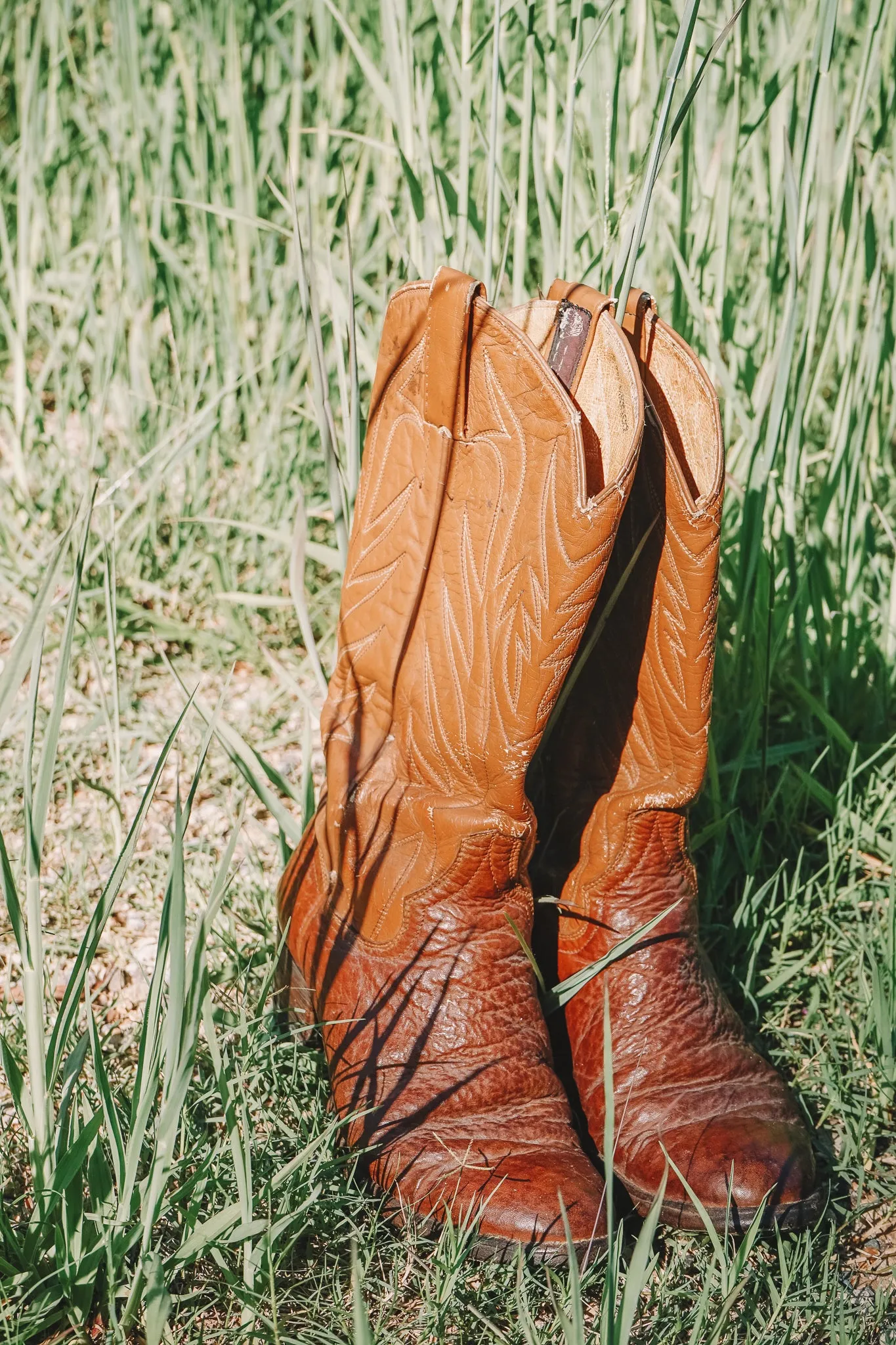 LEATHER COW BOY BOOTS