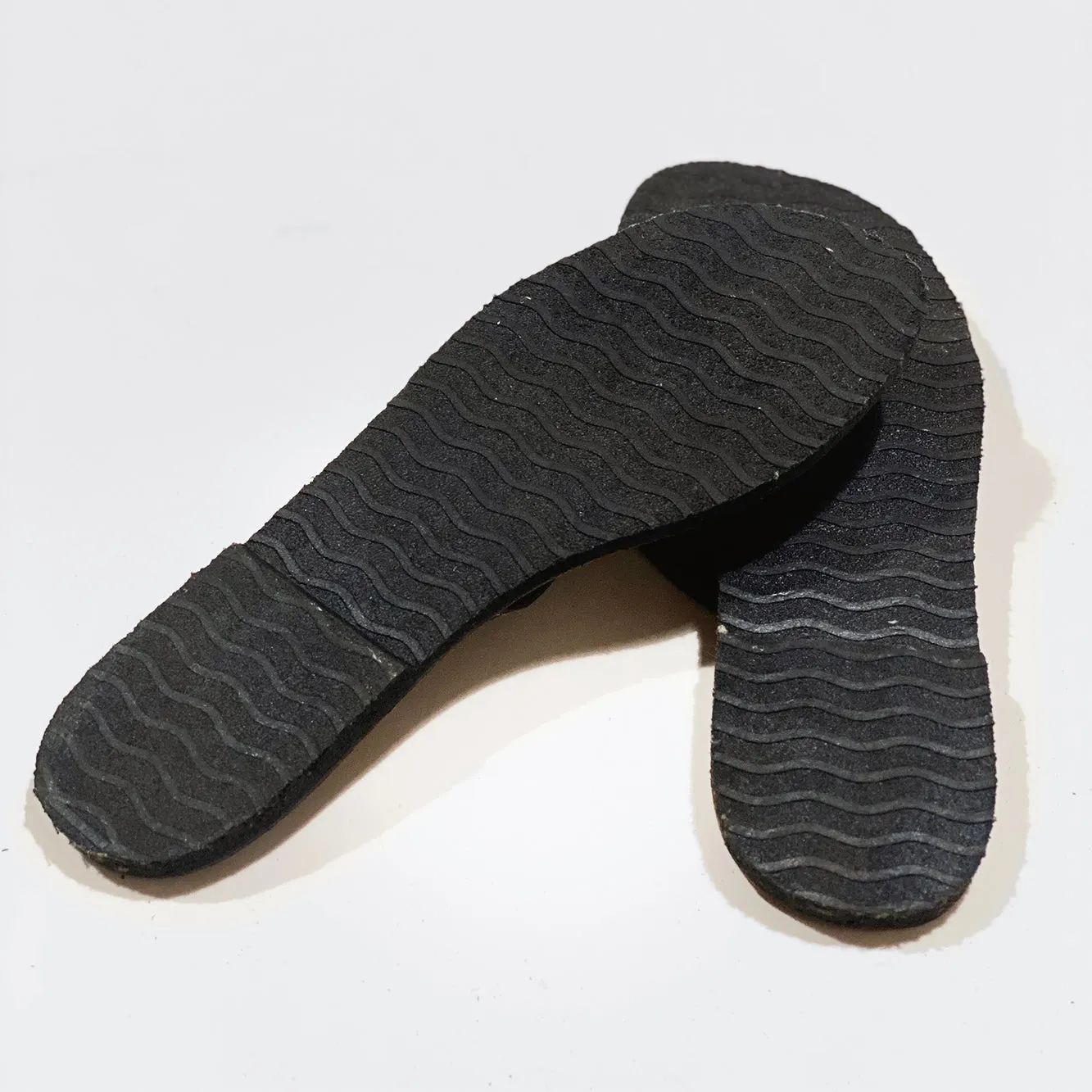 Leather Flip Flops with Flower Design