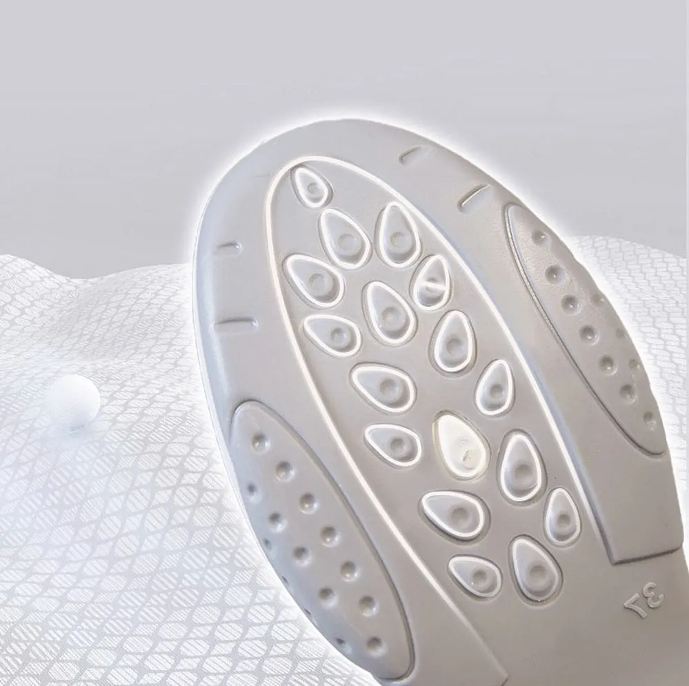 Lightweight Breathable Almond Toe Slip-On Sneakers for Women