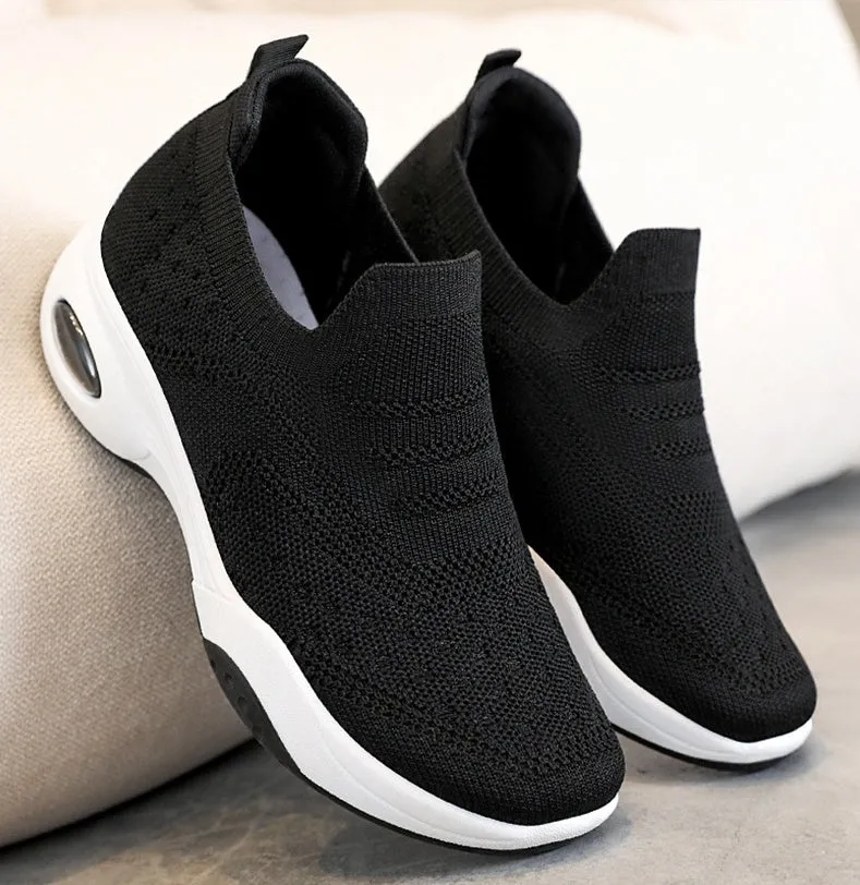 Lightweight Breathable Almond Toe Slip-On Sneakers for Women