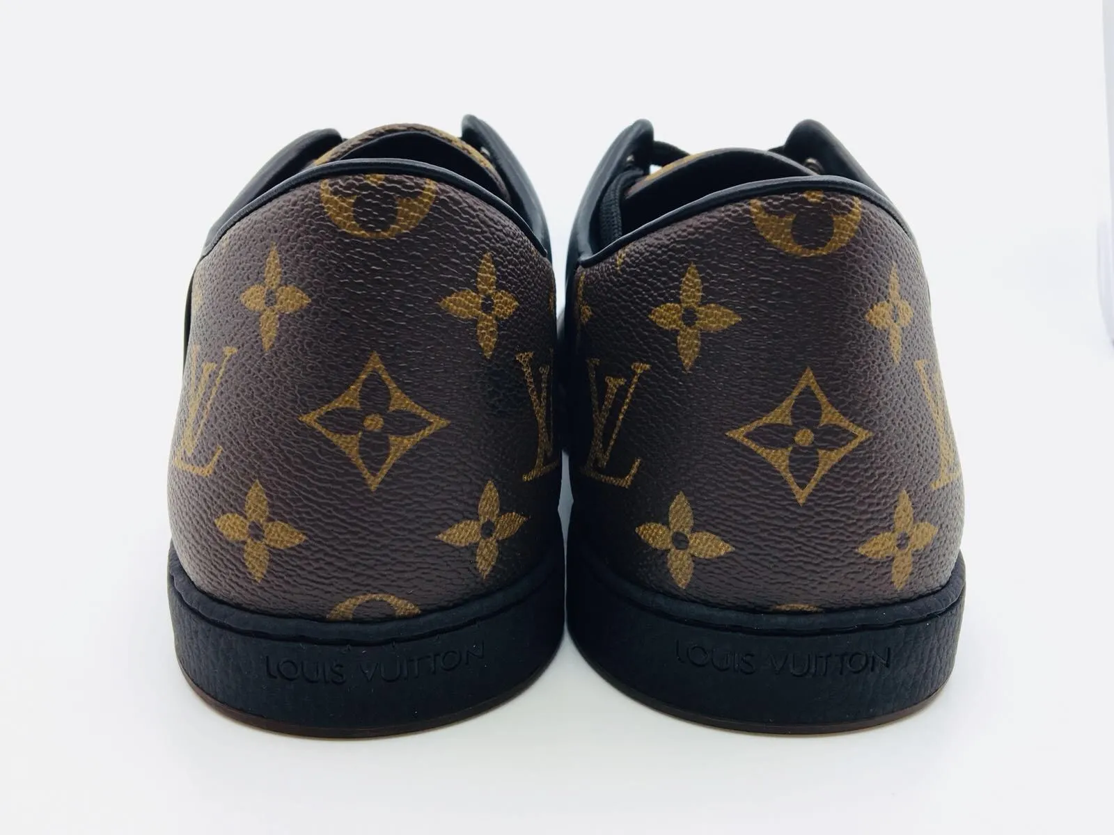 Line-Up Sneaker