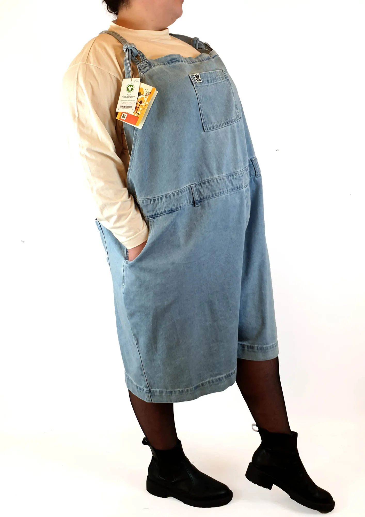 Lucy & Yak lightwash denim dungaree shorts size UK32R