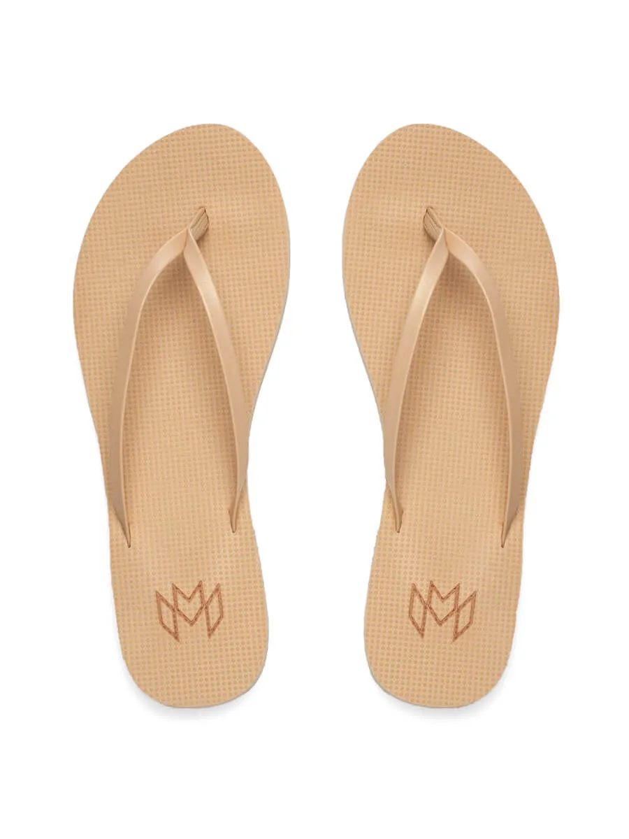Lux Sandals in Dune