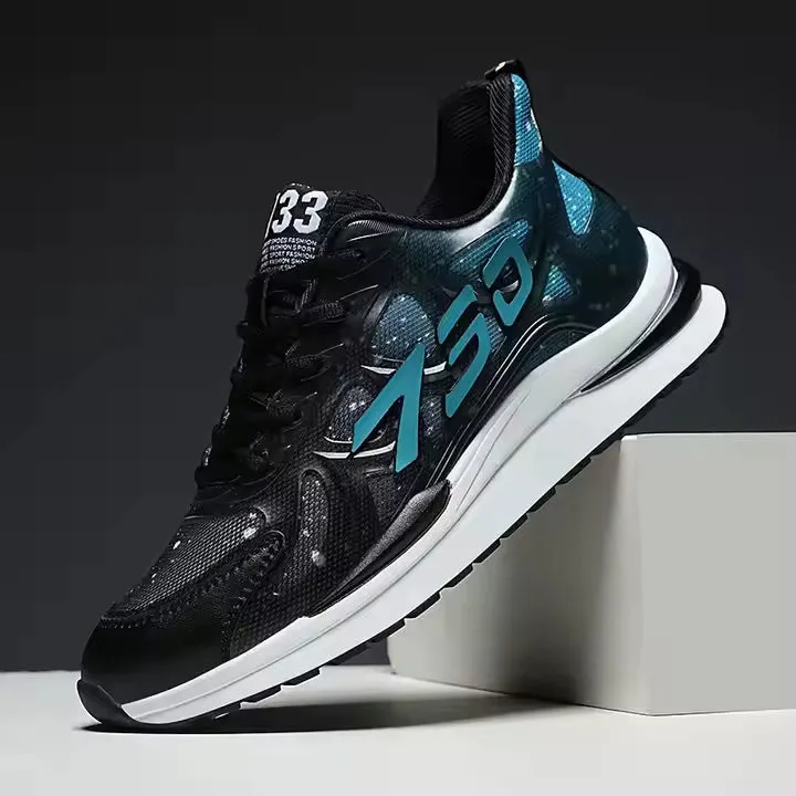 MAX 750 Running Sneakers