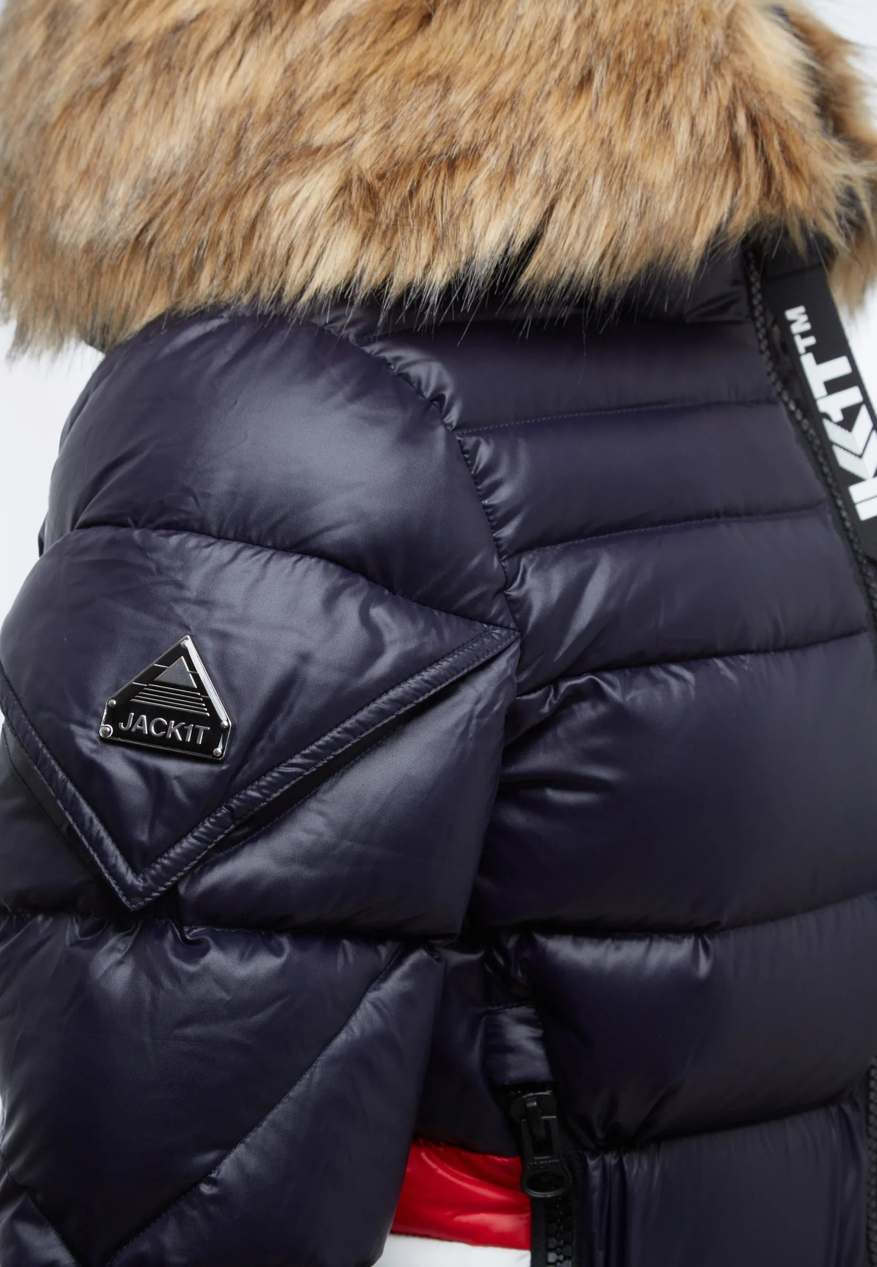 Neopium Coat