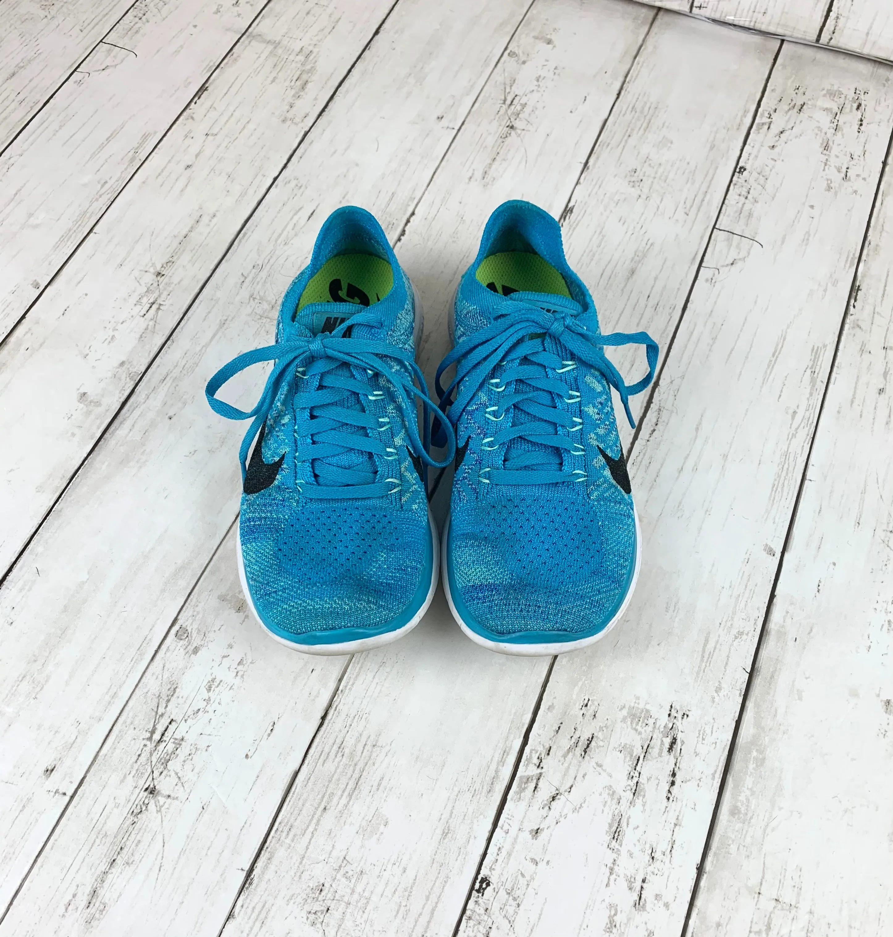 Nike Free 4.0 Flyknit Running Sneakers size 6.5