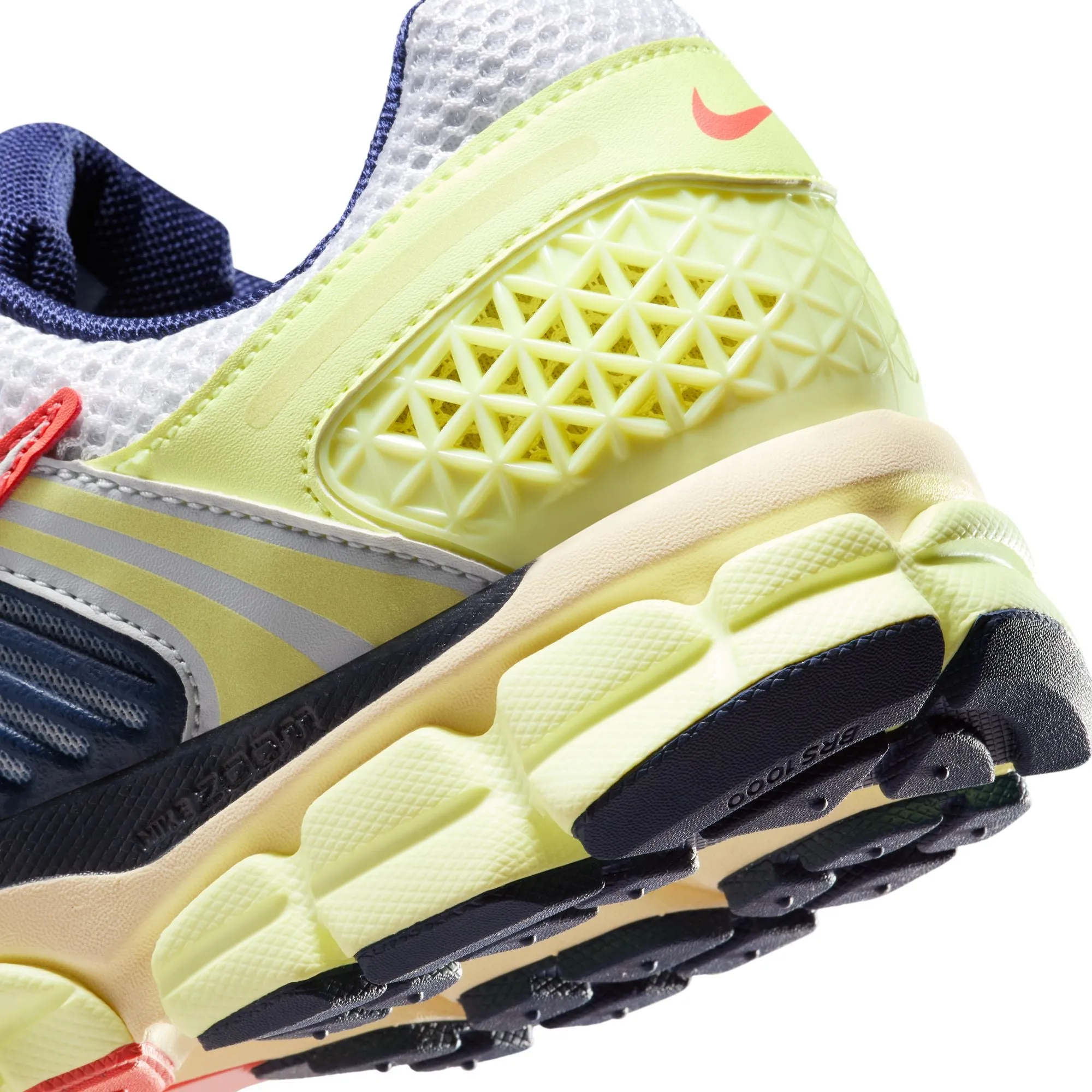 Nike Zoom Vomero 5 Men's Shoes
