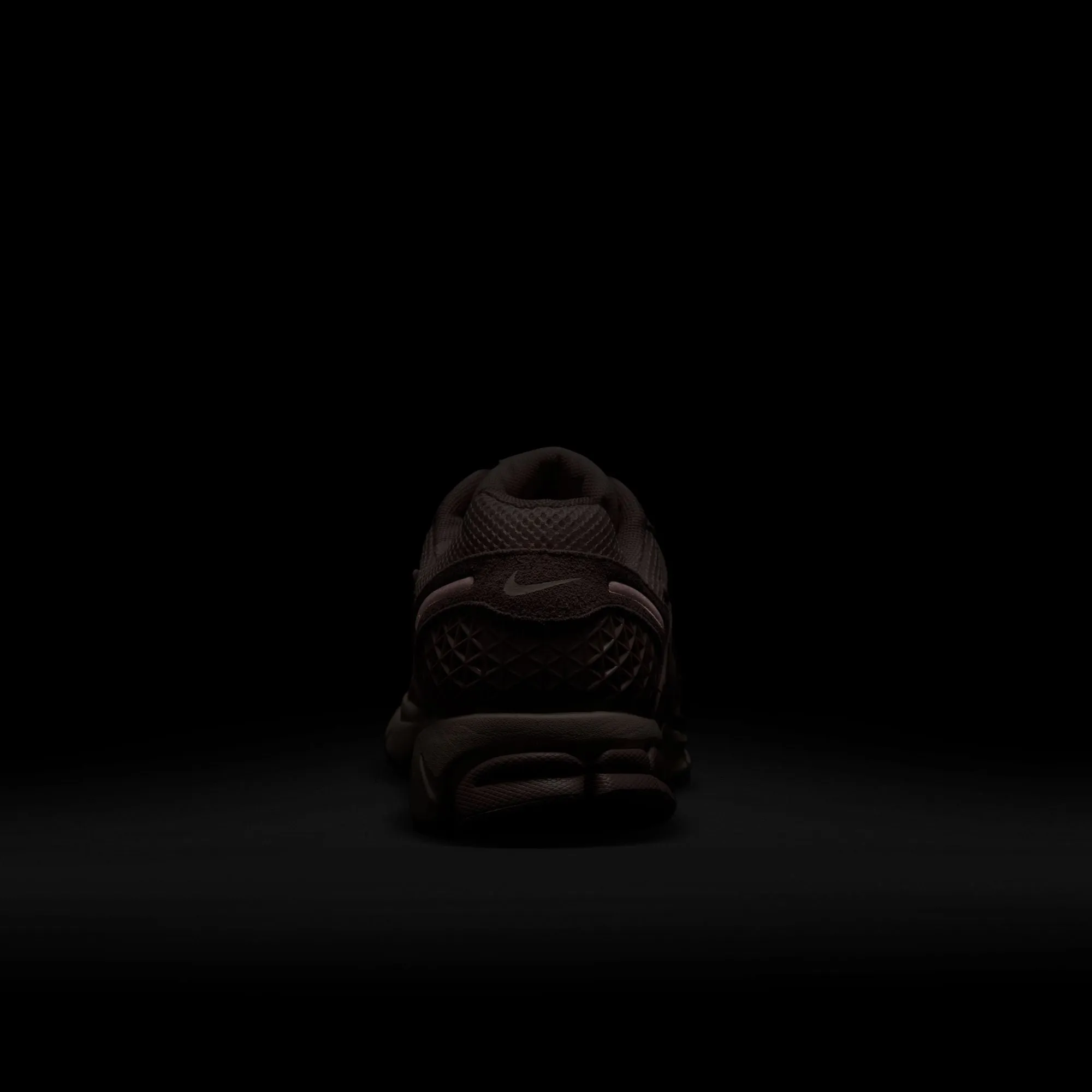 Nike Zoom Vomero 5 Men's Shoes