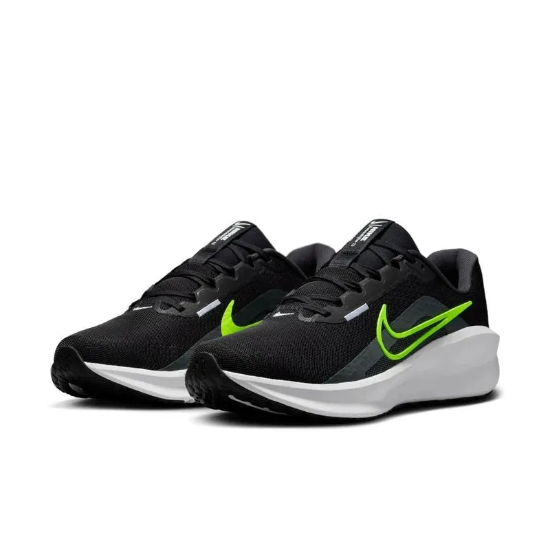 NIKEDOWNSHIFTER13
