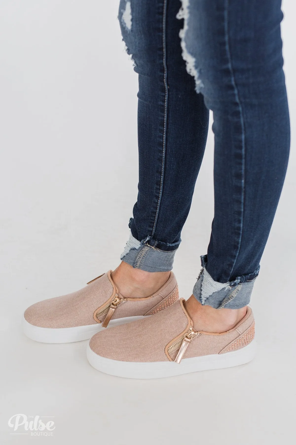Not Rated Timbre Sneakers- Rose Gold