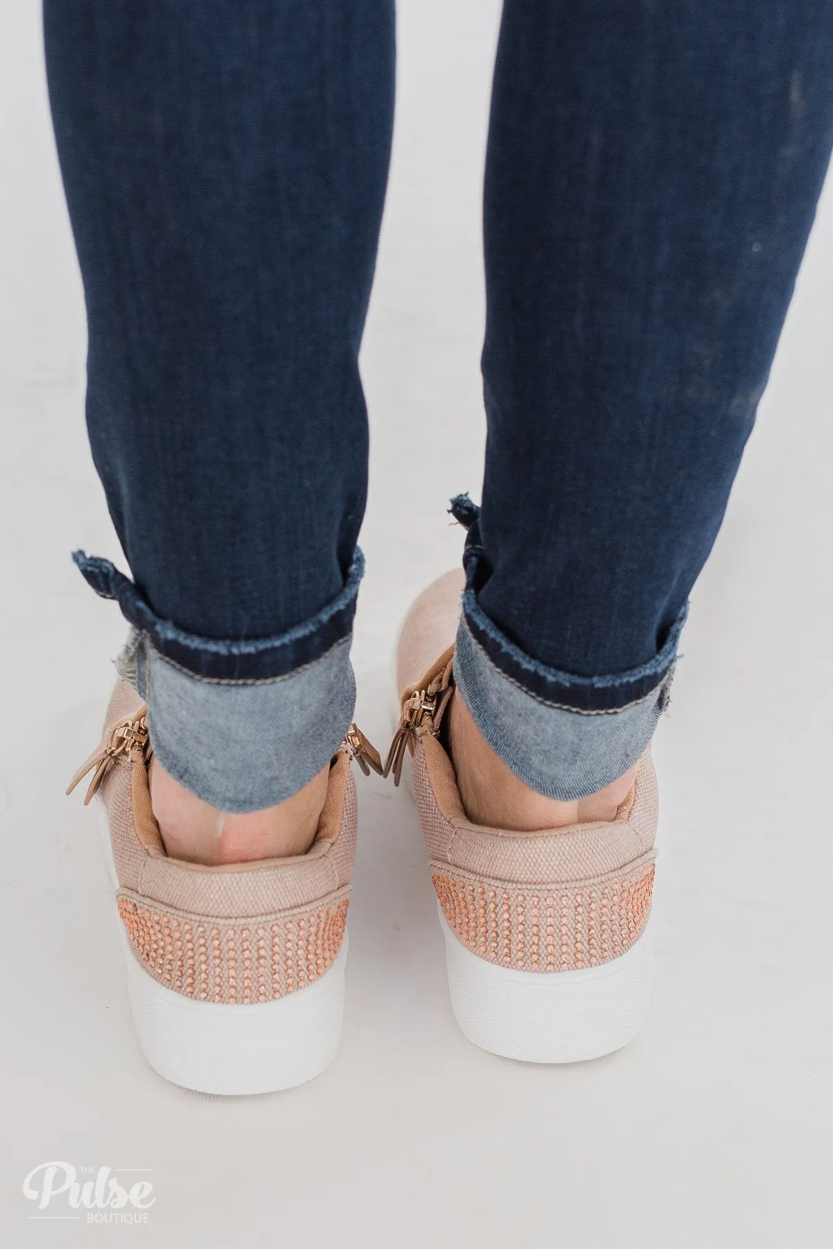 Not Rated Timbre Sneakers- Rose Gold