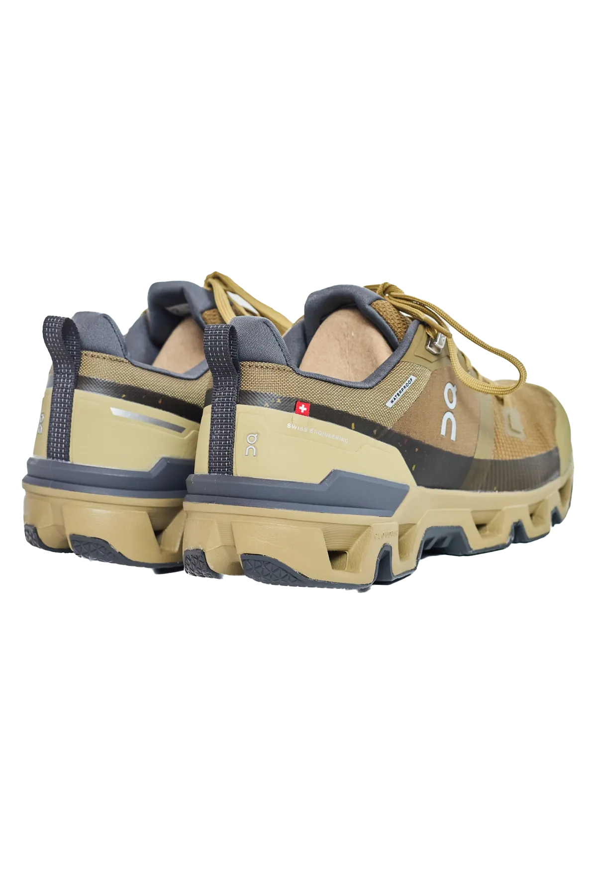 On Running Cloudwander Waterproof Sneakers Green