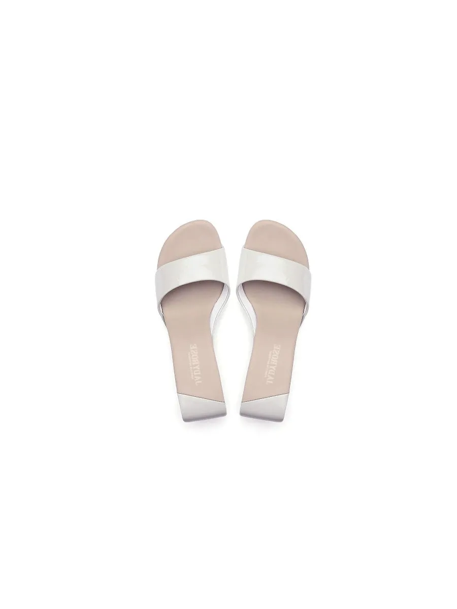 Open Twisted-Heel Leather Slide Sandal - Cream