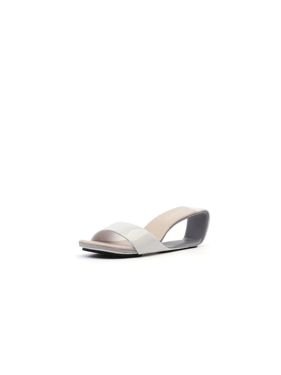 Open Twisted-Heel Leather Slide Sandal - Cream