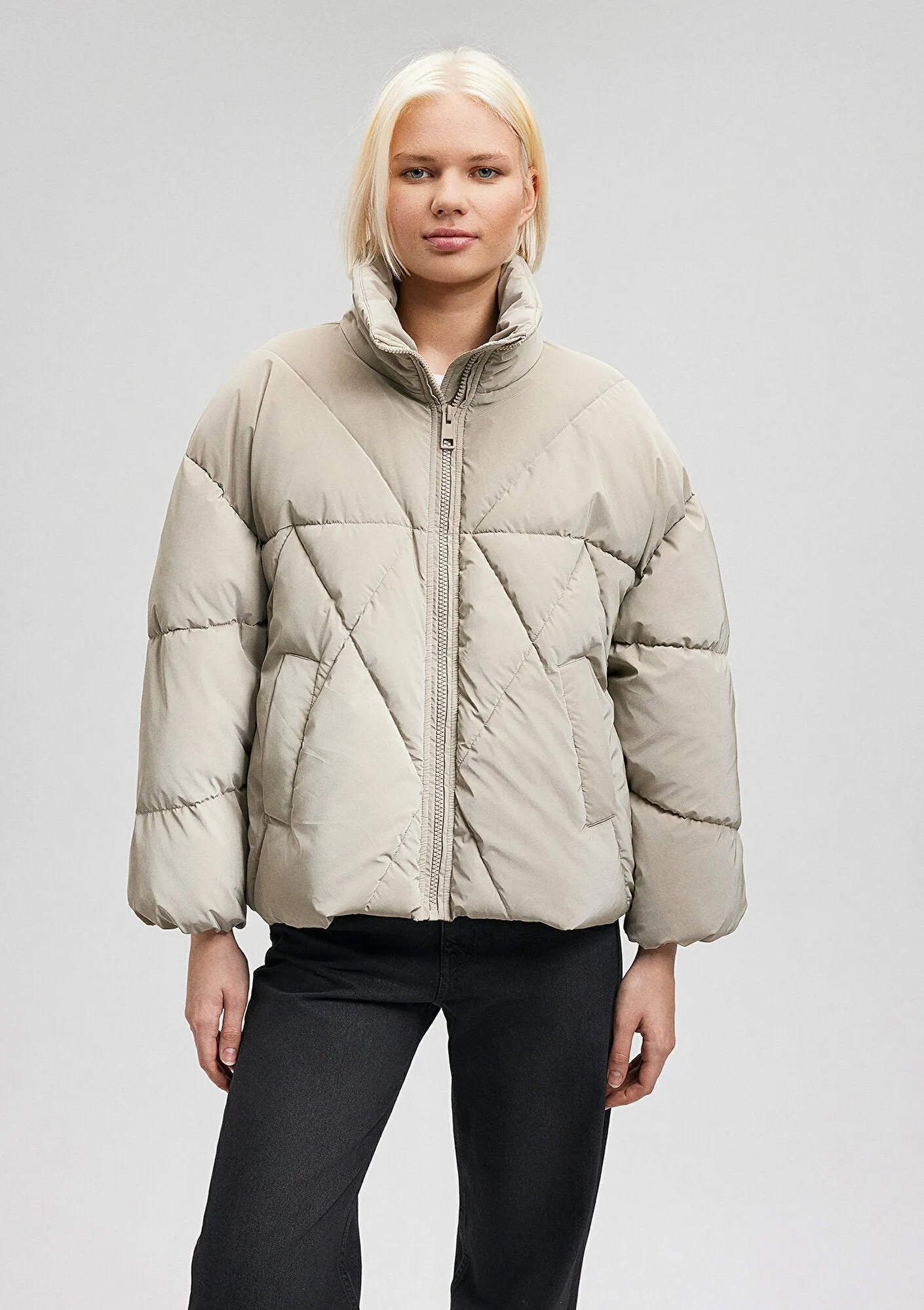 Quilted High Neck Beige Jacket