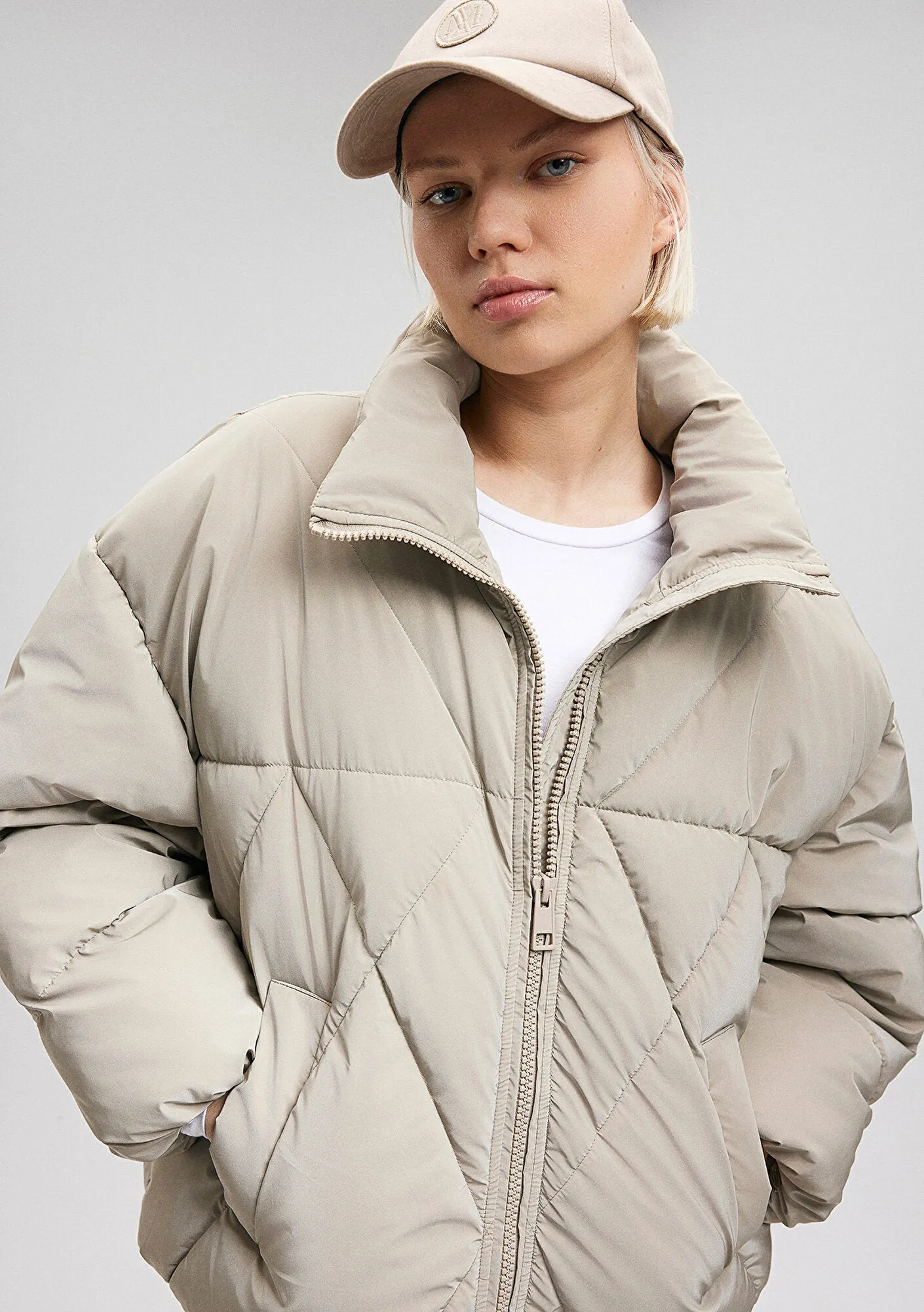 Quilted High Neck Beige Jacket