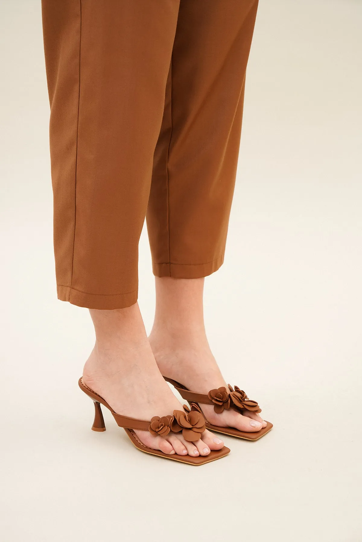 Rendez Vous Sandals