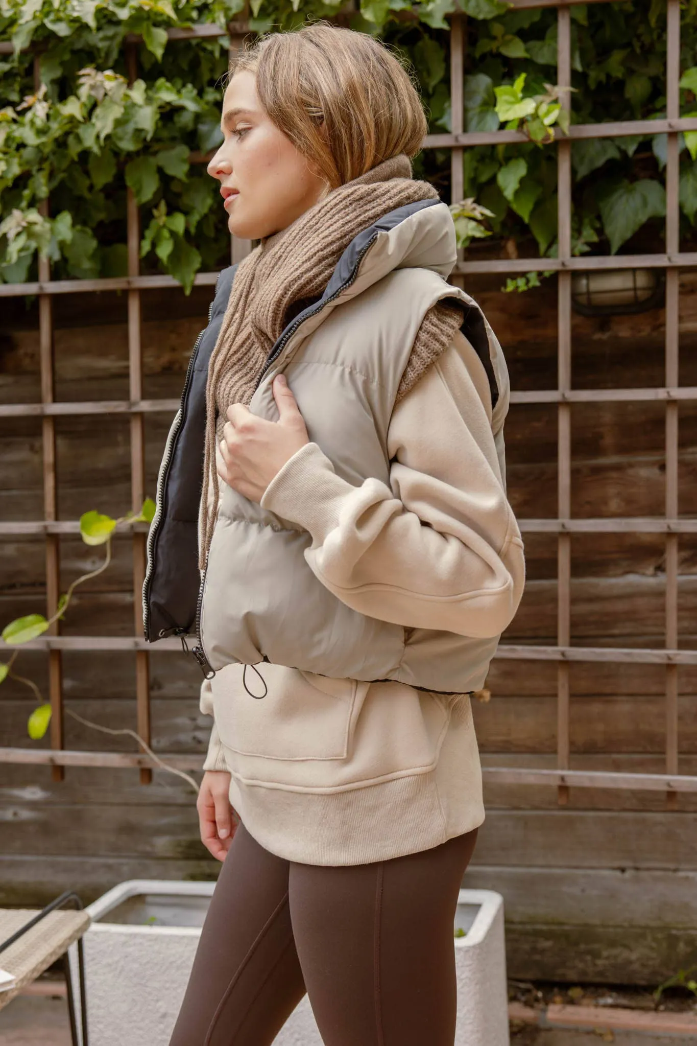 REVERSIBLE ZIP UP CROPPED PUFFER VEST